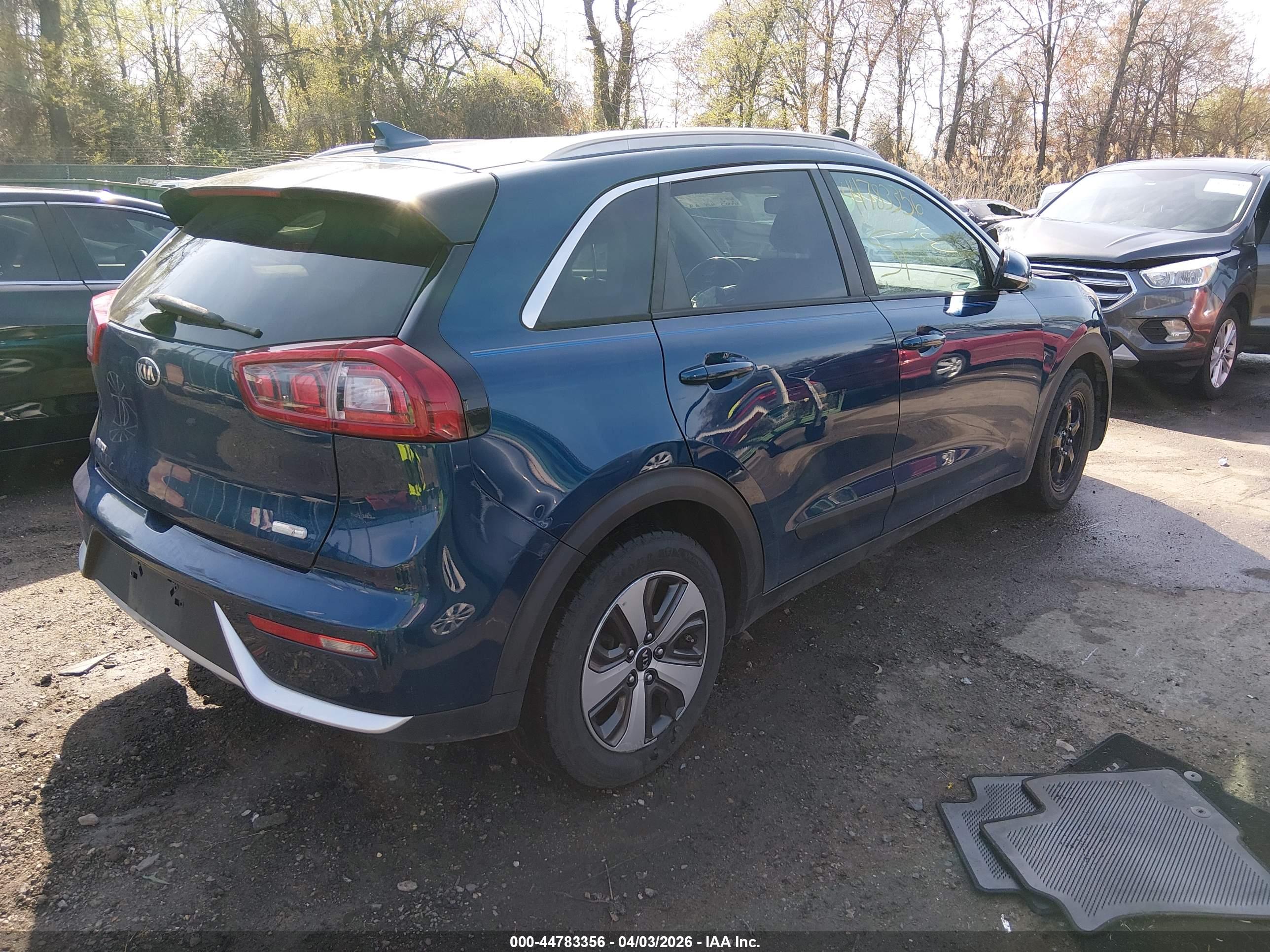 KIA NIRO image 4