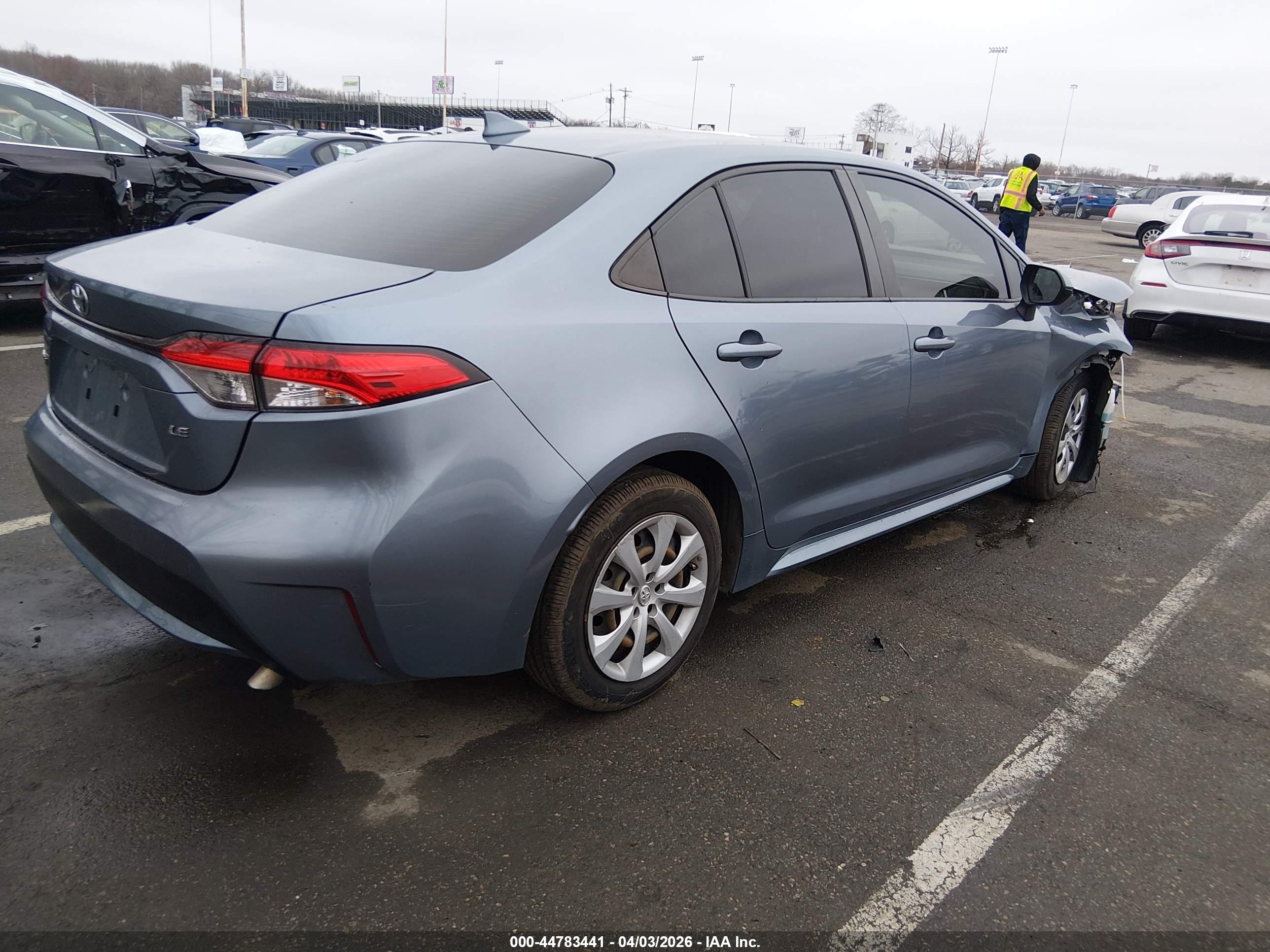TOYOTA COROLLA image 4