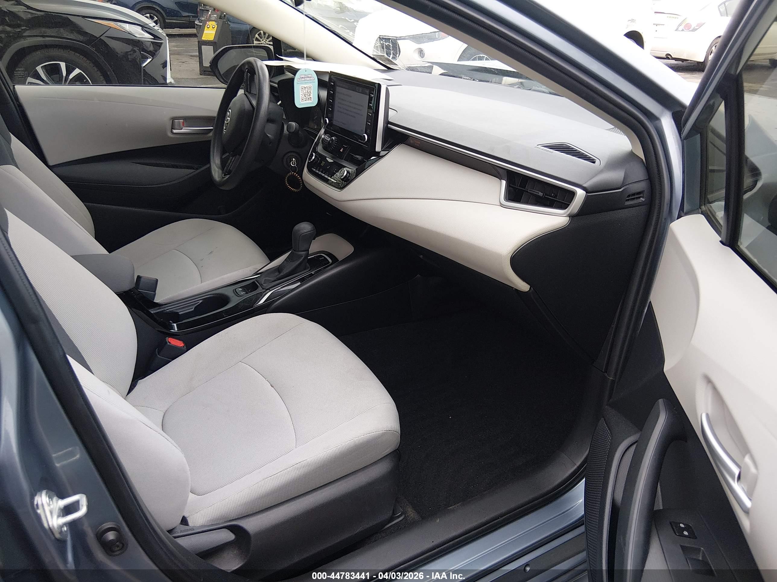TOYOTA COROLLA image 5