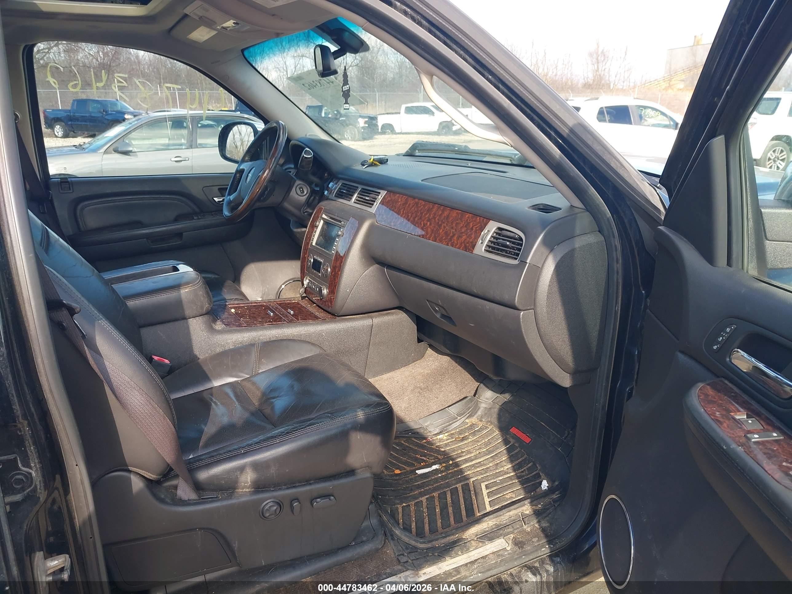 GMC SIERRA image 5