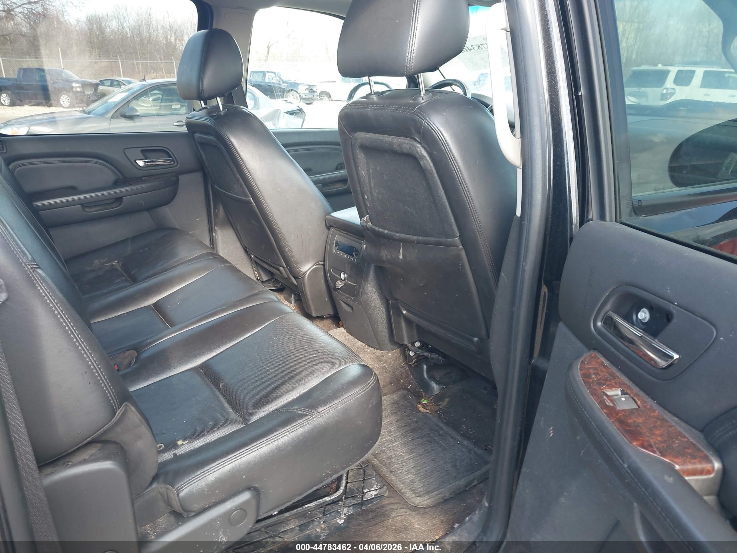 GMC SIERRA image 8