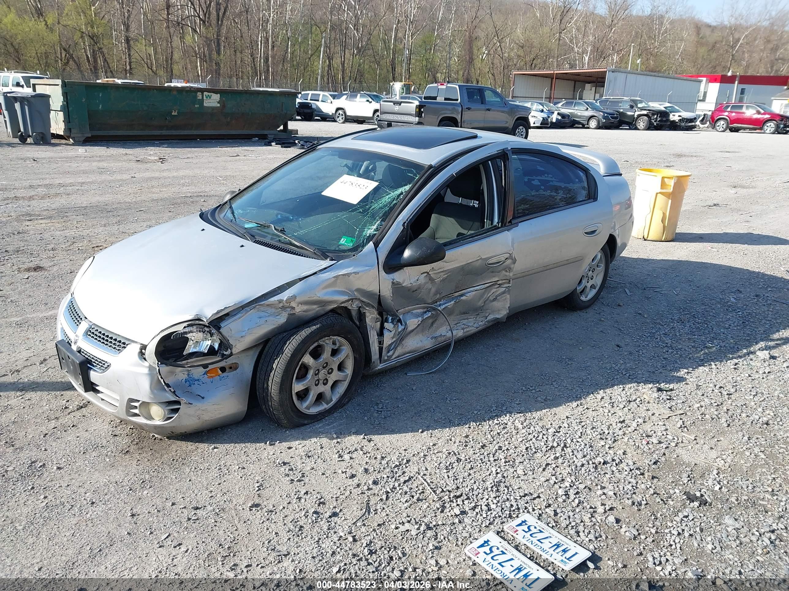DODGE NEON image 6