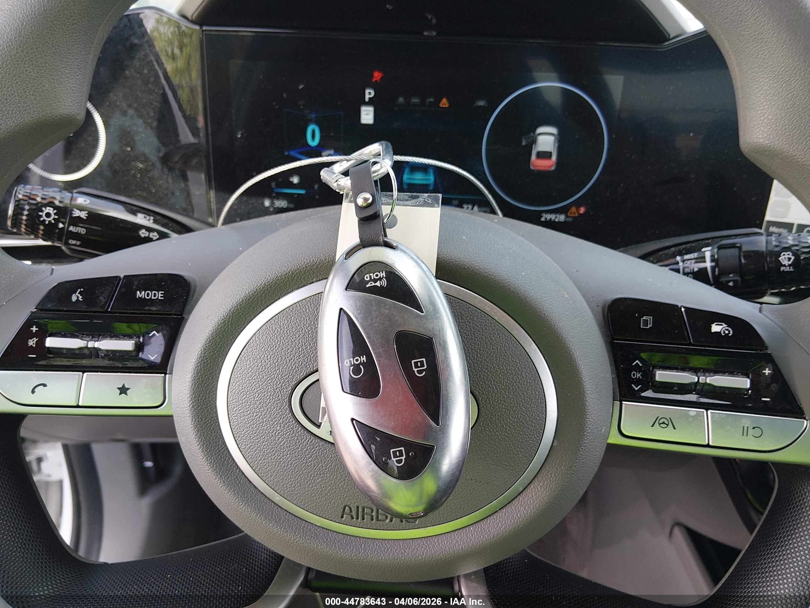 HYUNDAI ELANTRA image 11