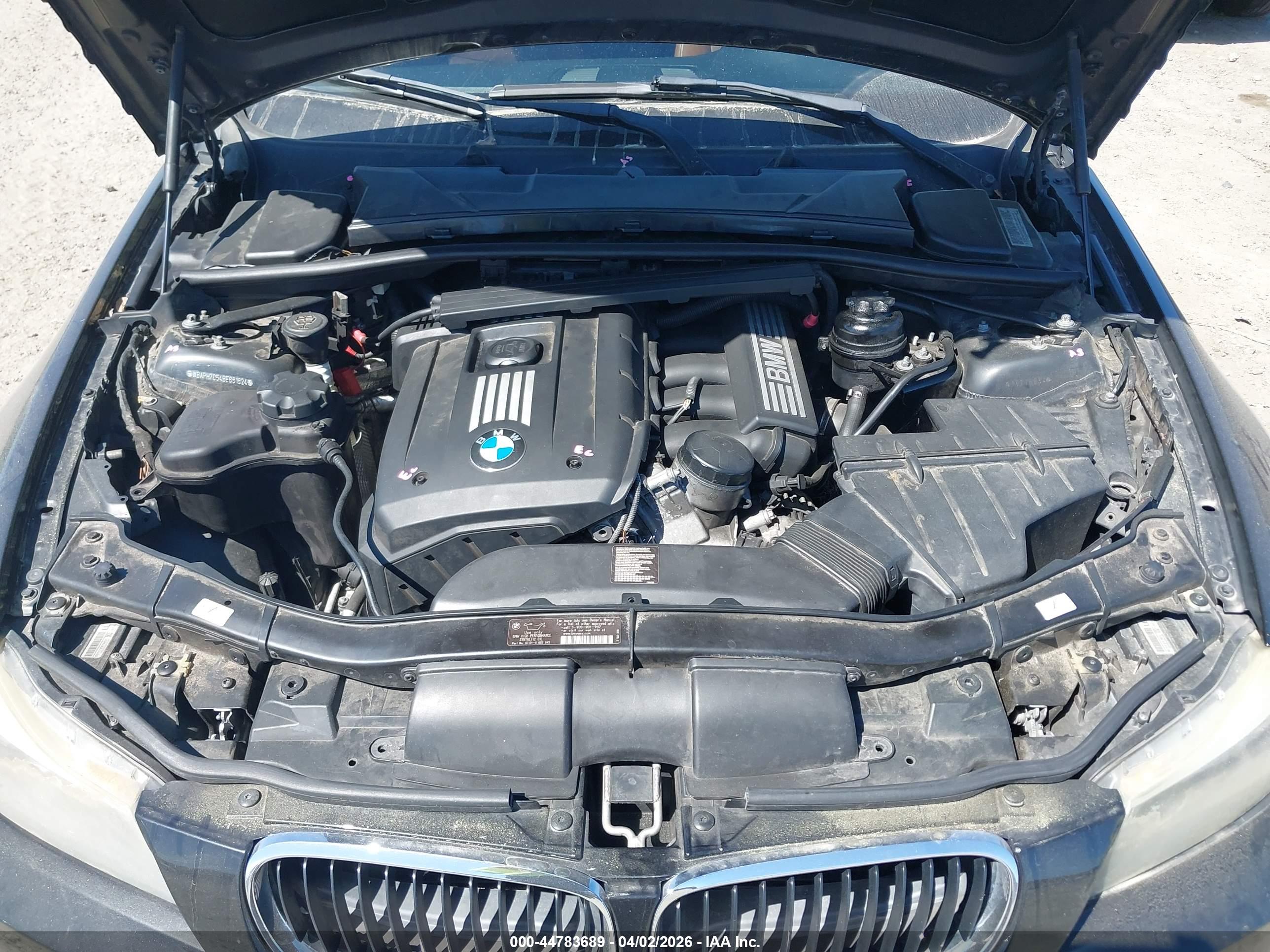 BMW 328I image 10