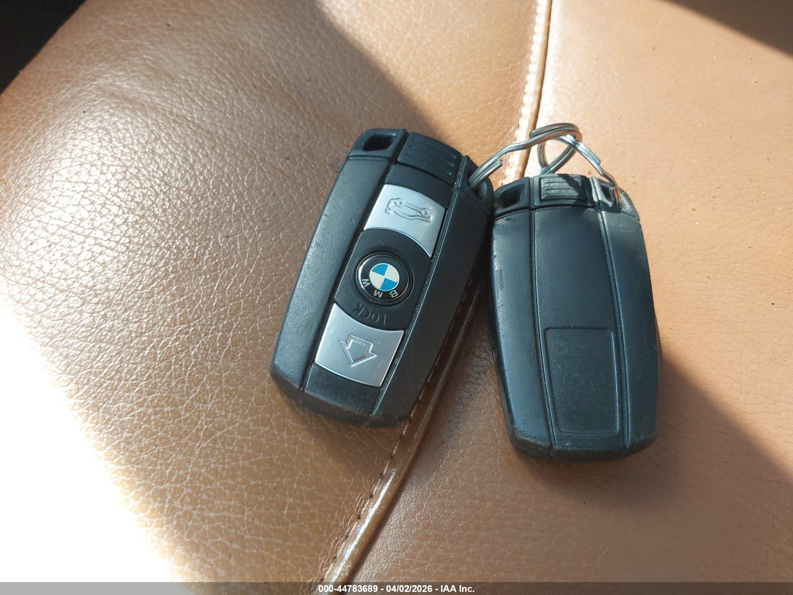 BMW 328I image 11
