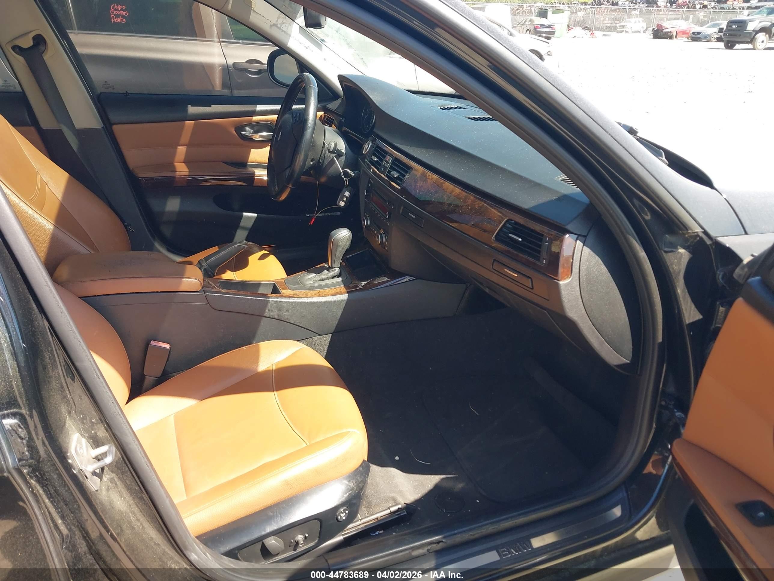 BMW 328I image 5