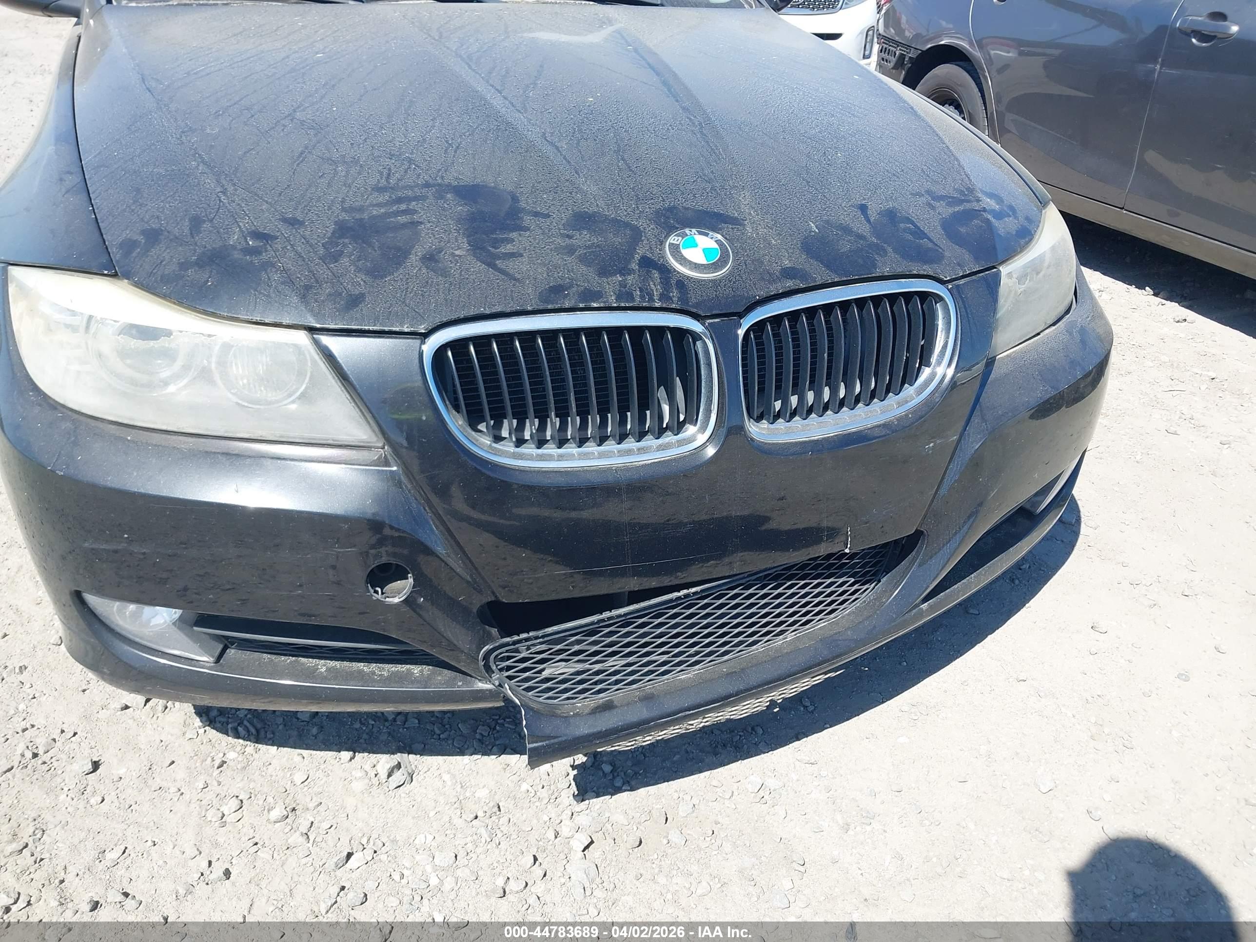 BMW 328I image 6