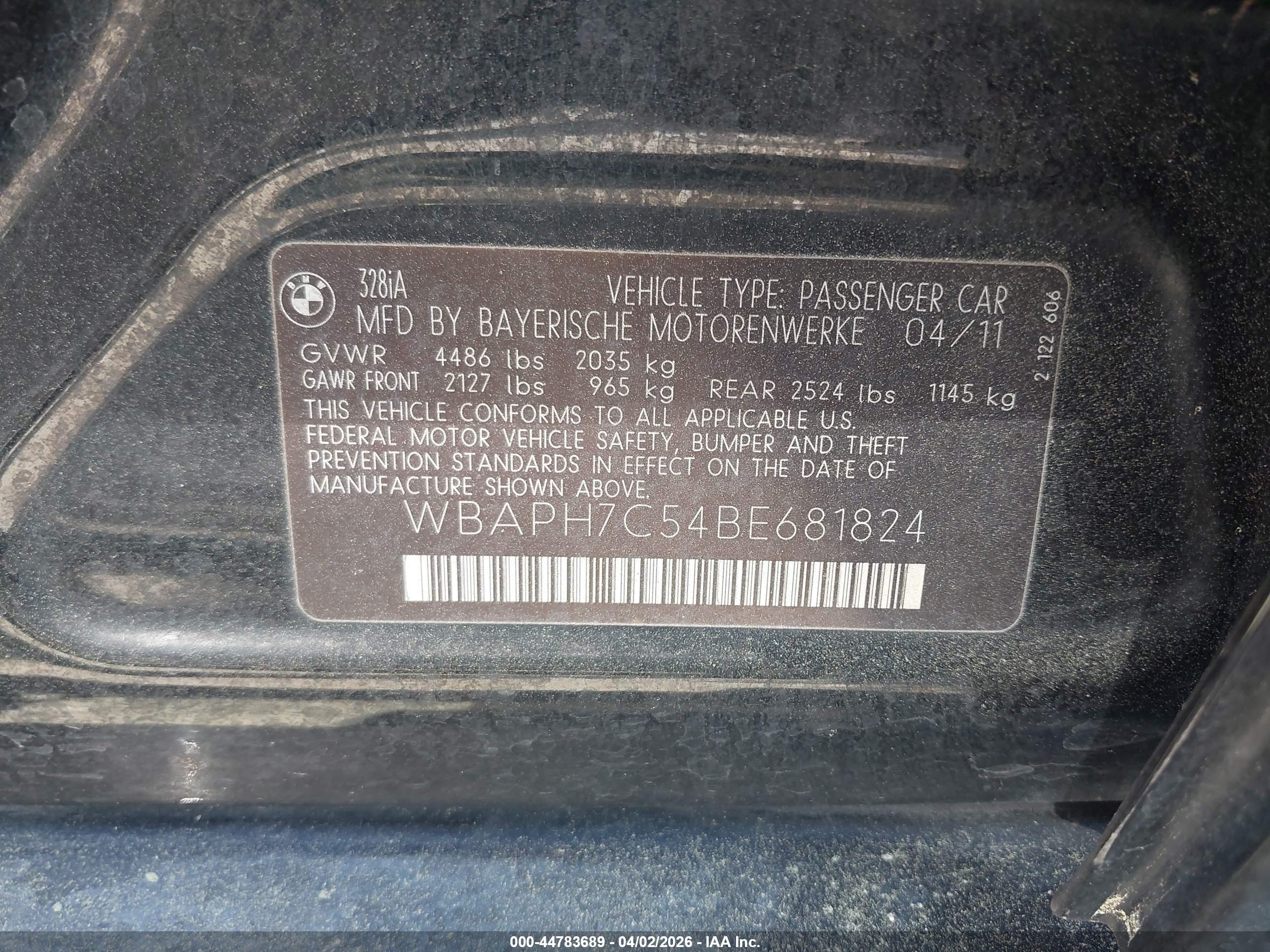 BMW 328I image 9