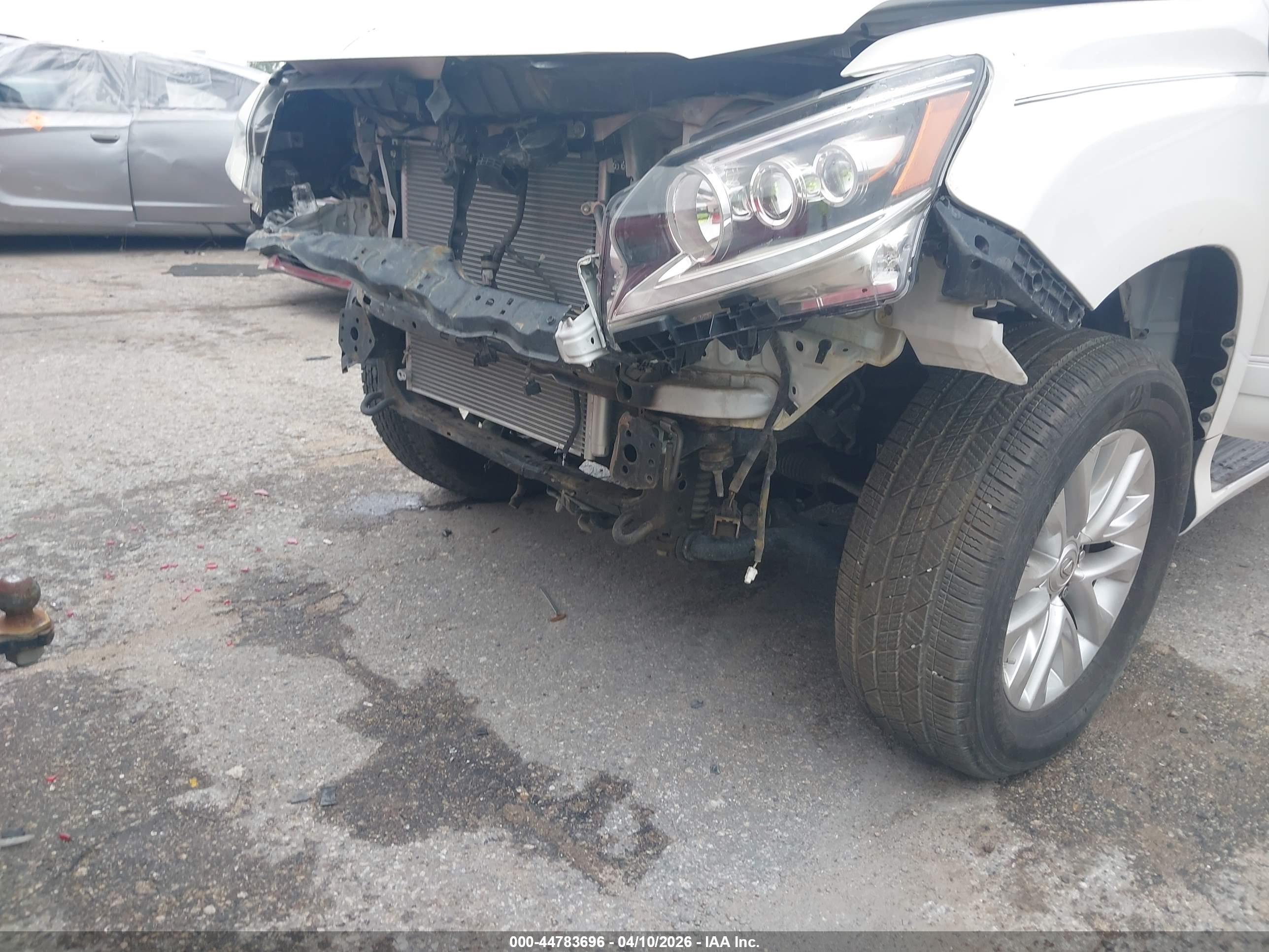 LEXUS GX image 6