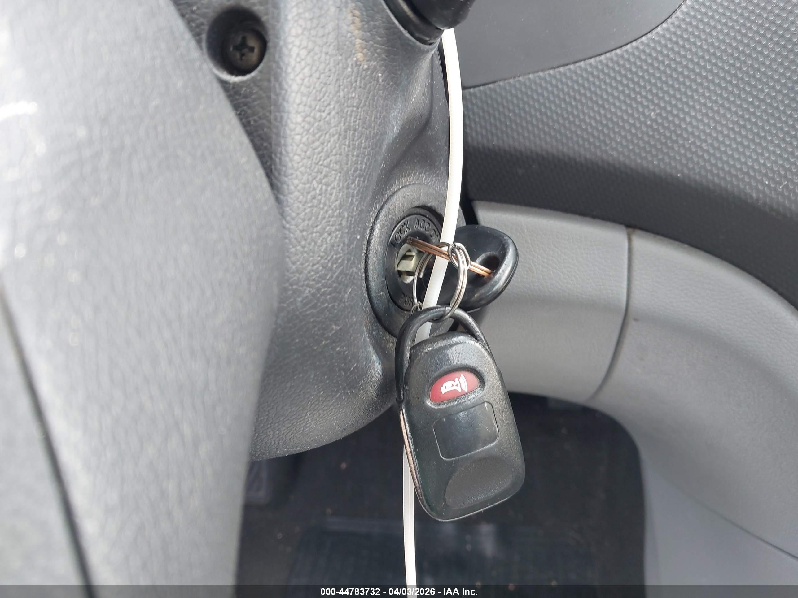 HYUNDAI ACCENT image 11