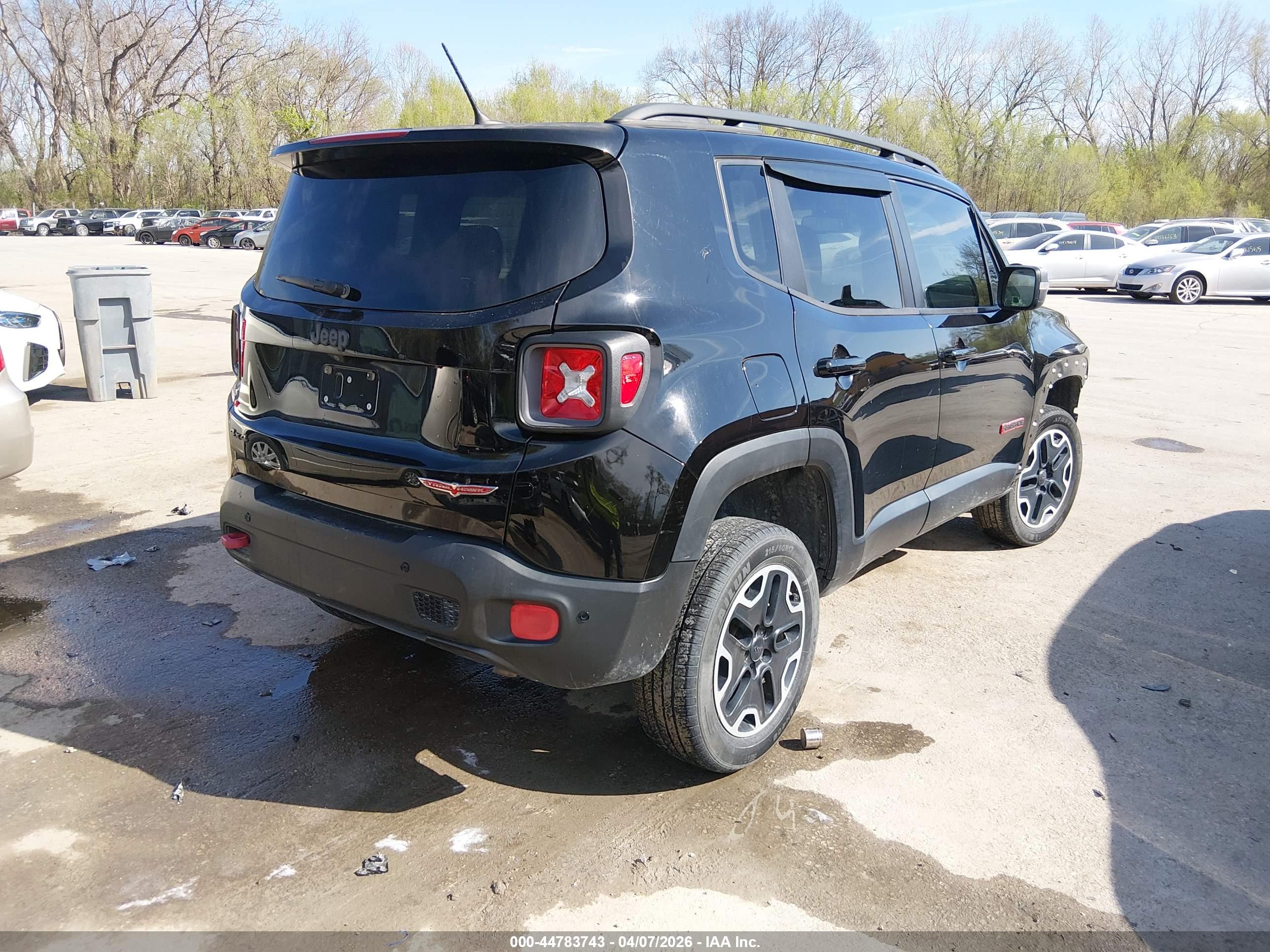 JEEP RENEGADE image 4