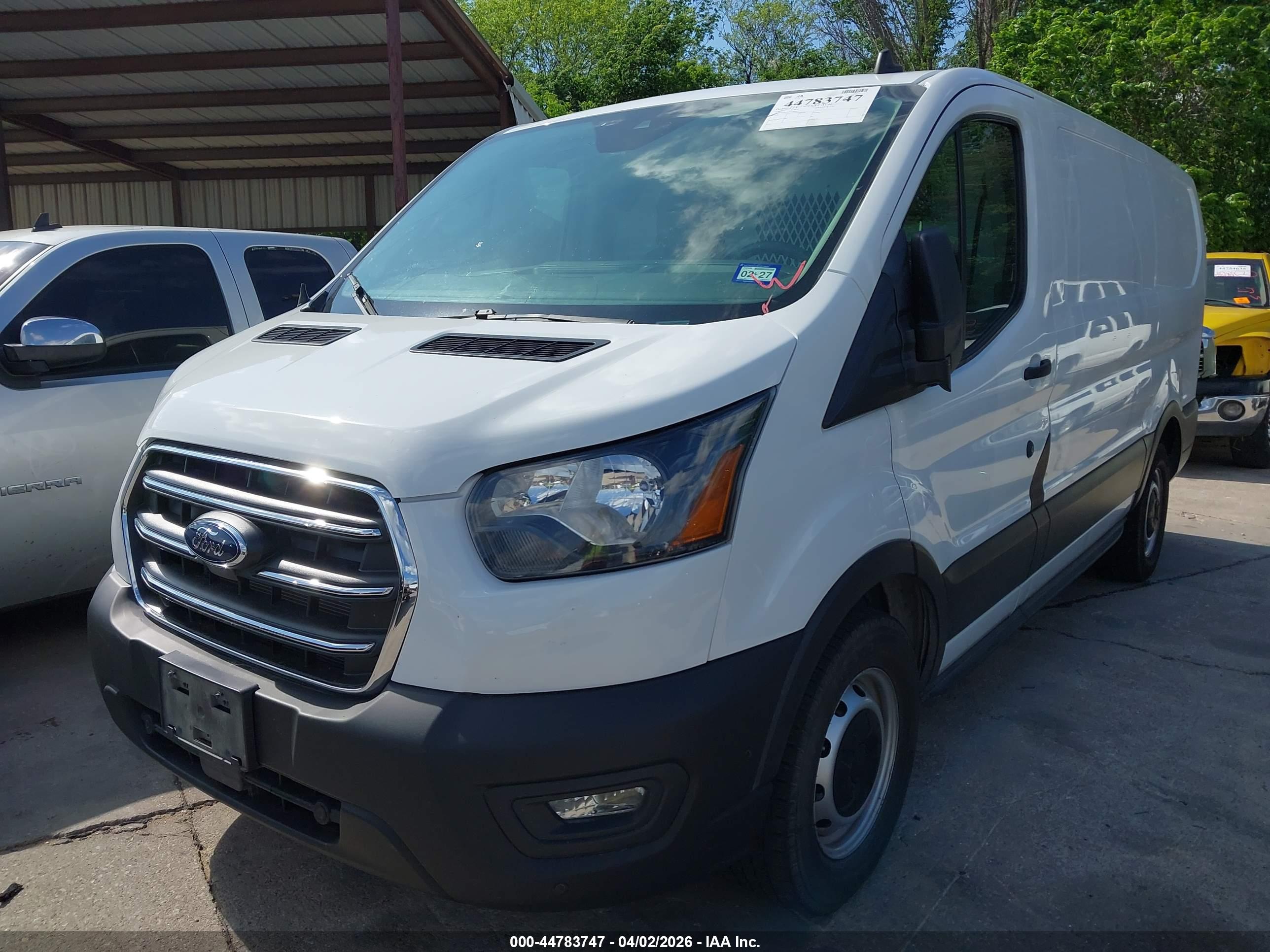 FORD TRANSIT-150 image 2