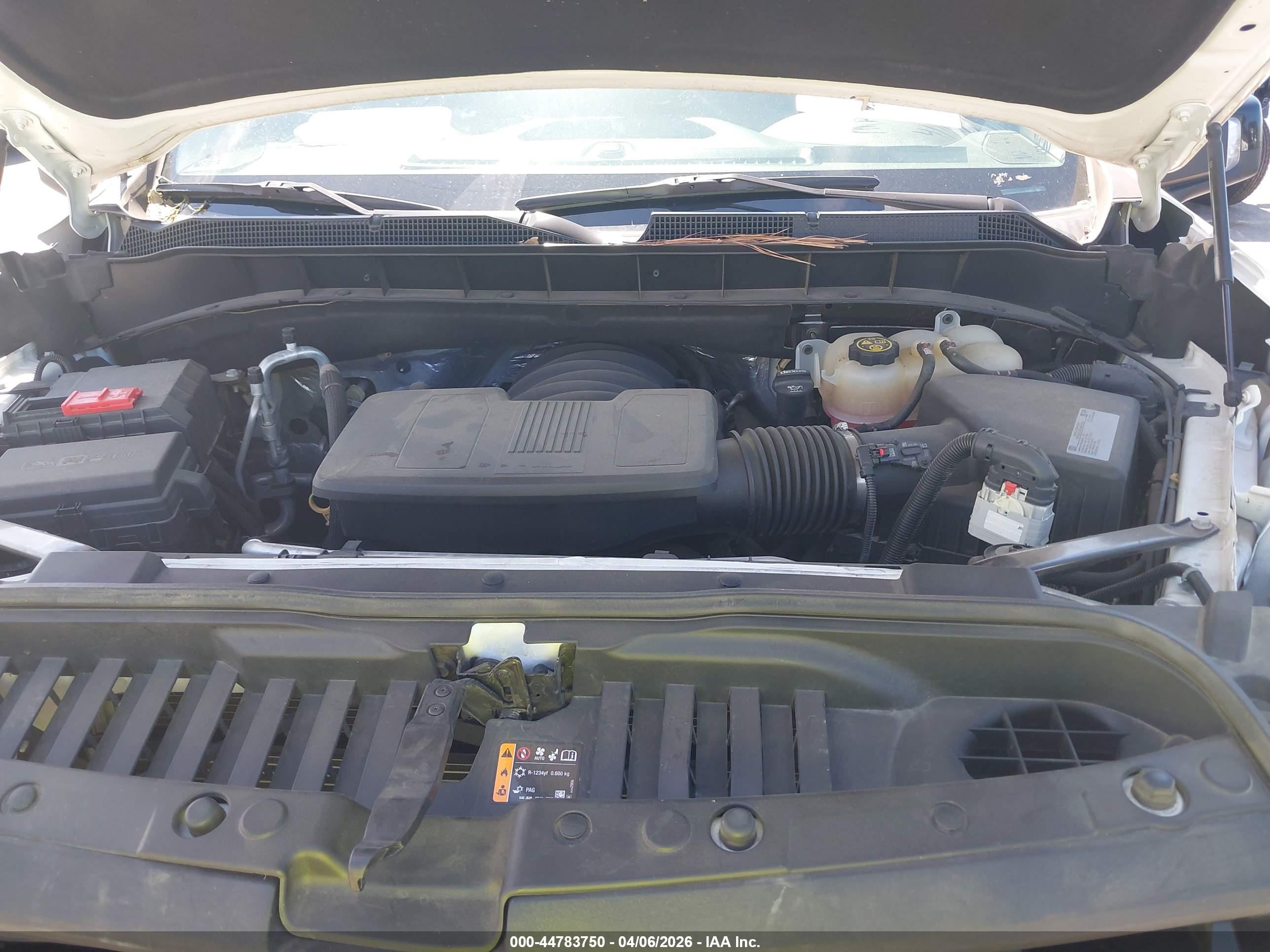 CHEVROLET SILVERADO image 10