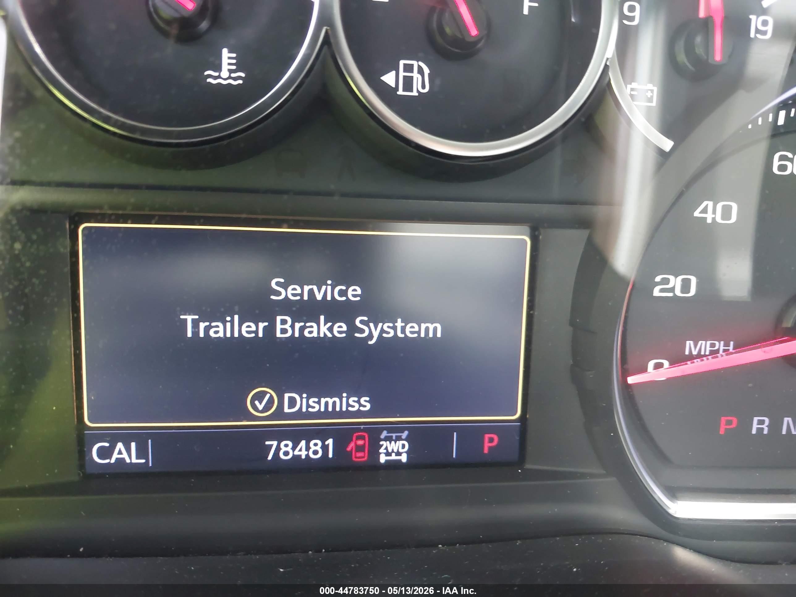 CHEVROLET SILVERADO image 7