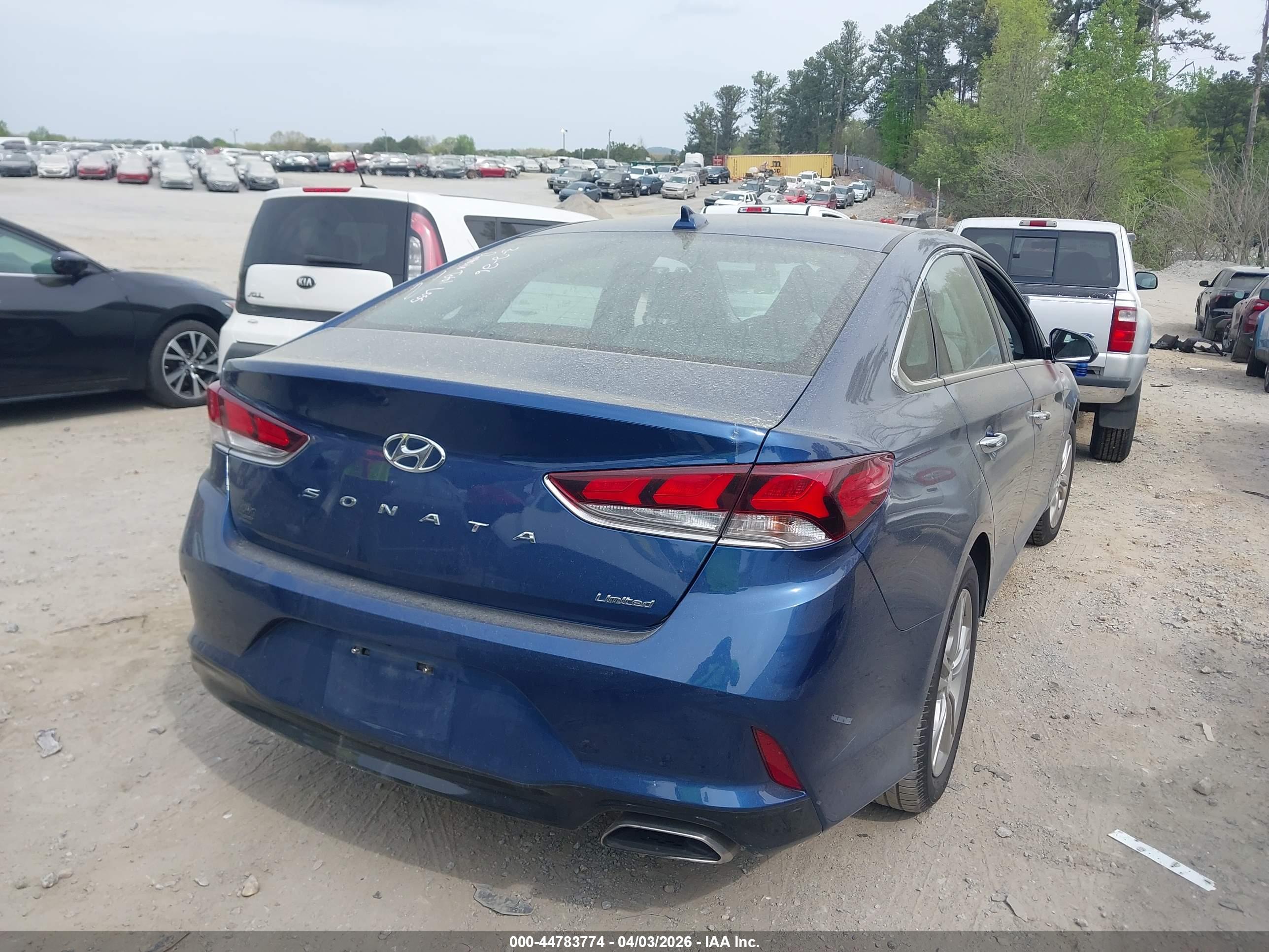 HYUNDAI SONATA image 4