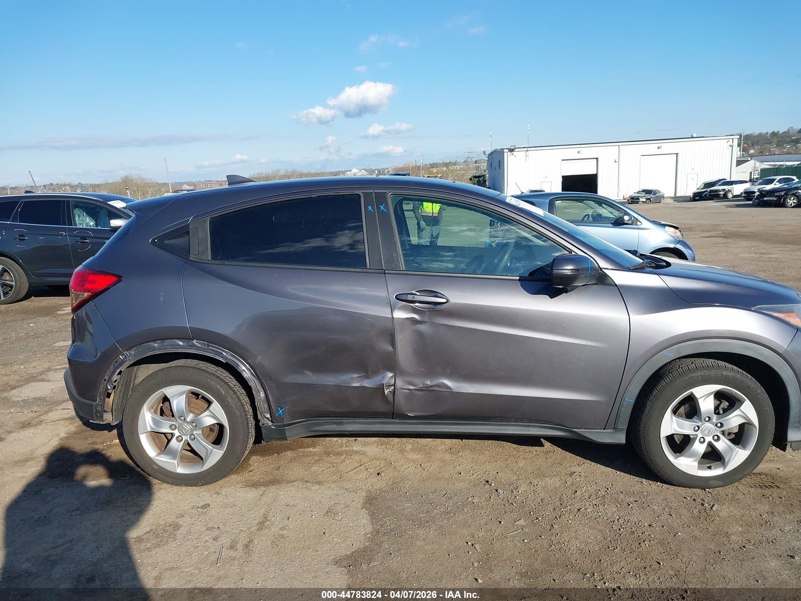 HONDA HR-V image 6