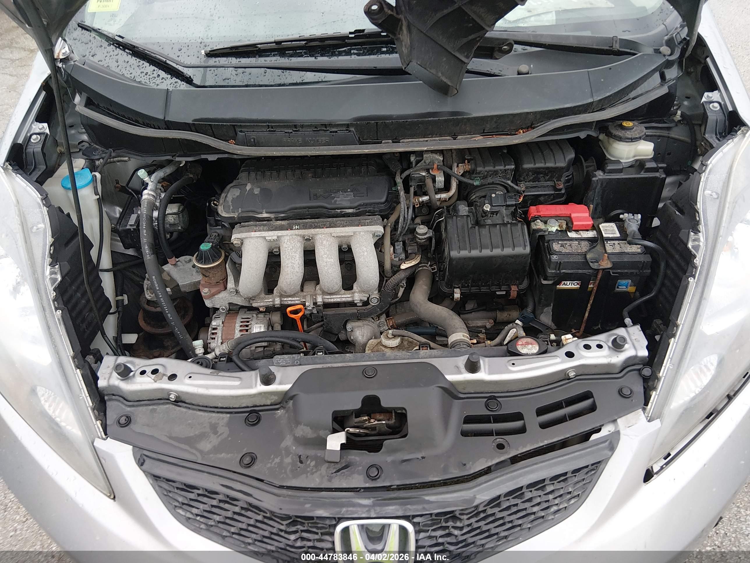 HONDA FIT image 10