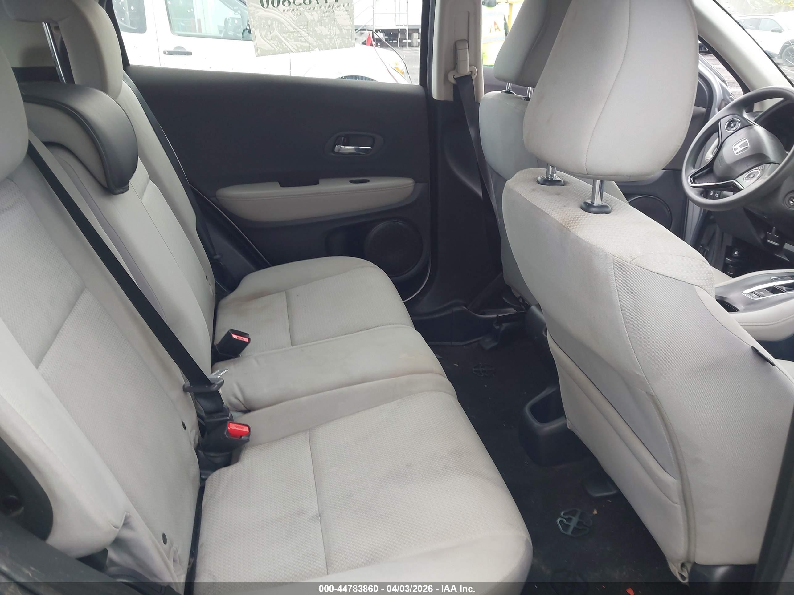 HONDA HR-V image 8