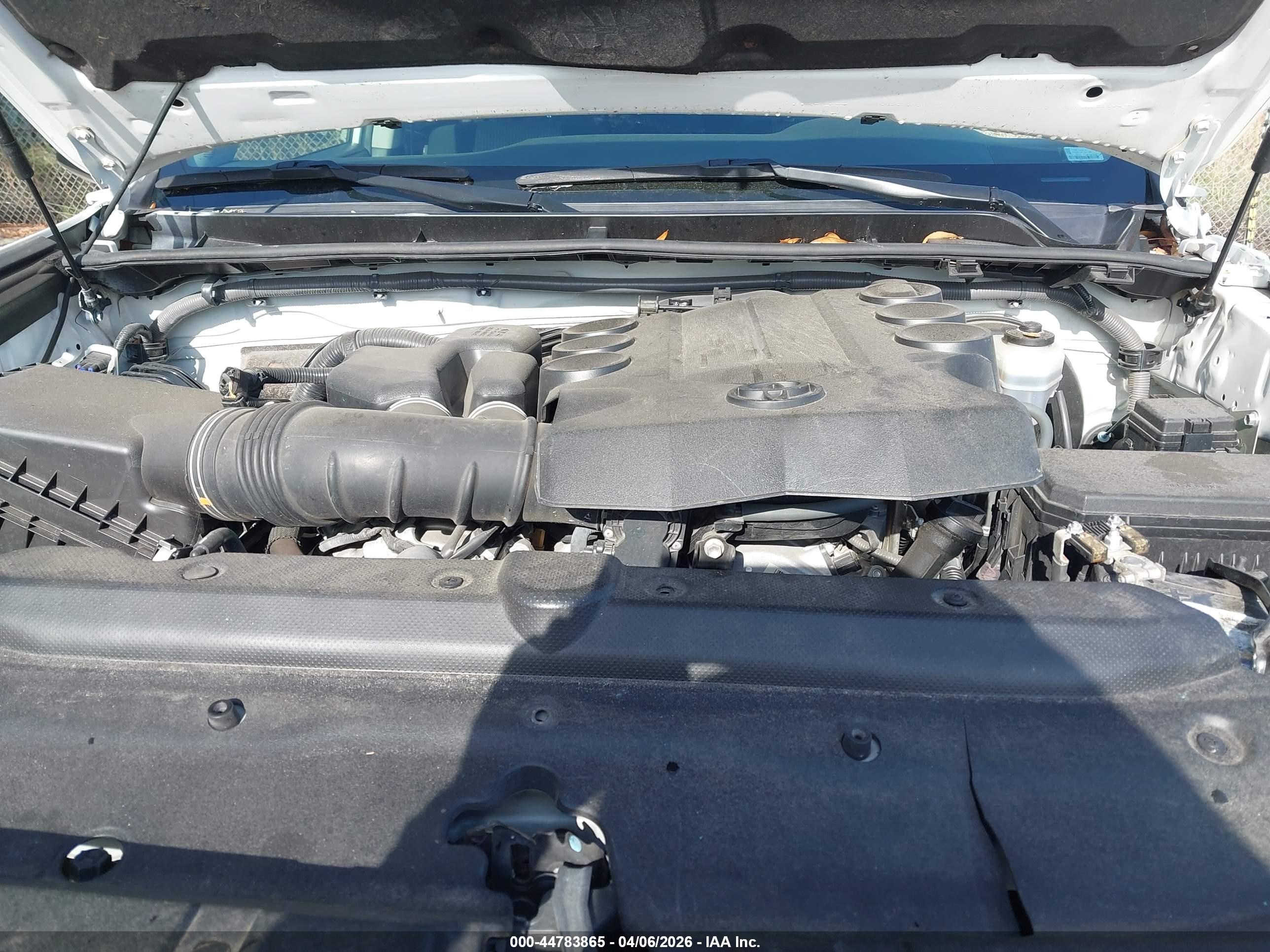 TOYOTA 4RUNNER image 10