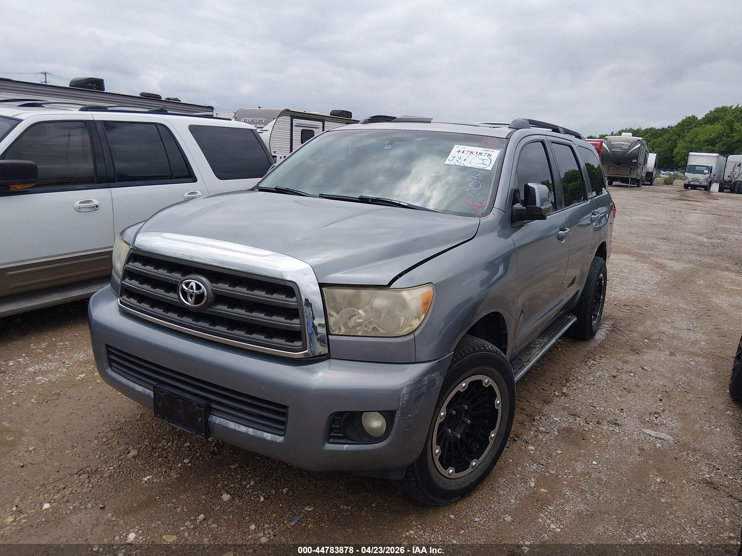 TOYOTA SEQUOIA image 6