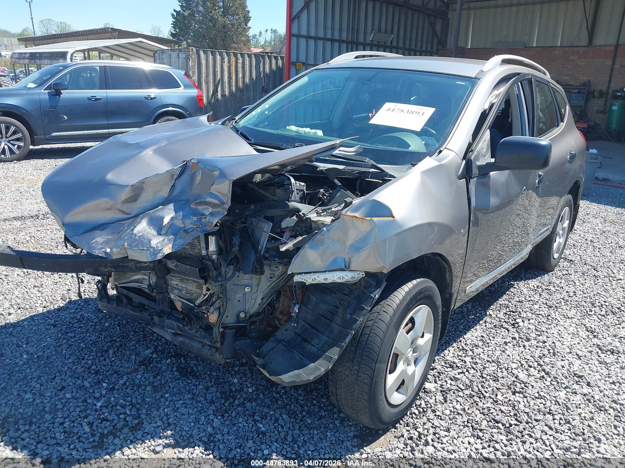 NISSAN ROGUE image 6