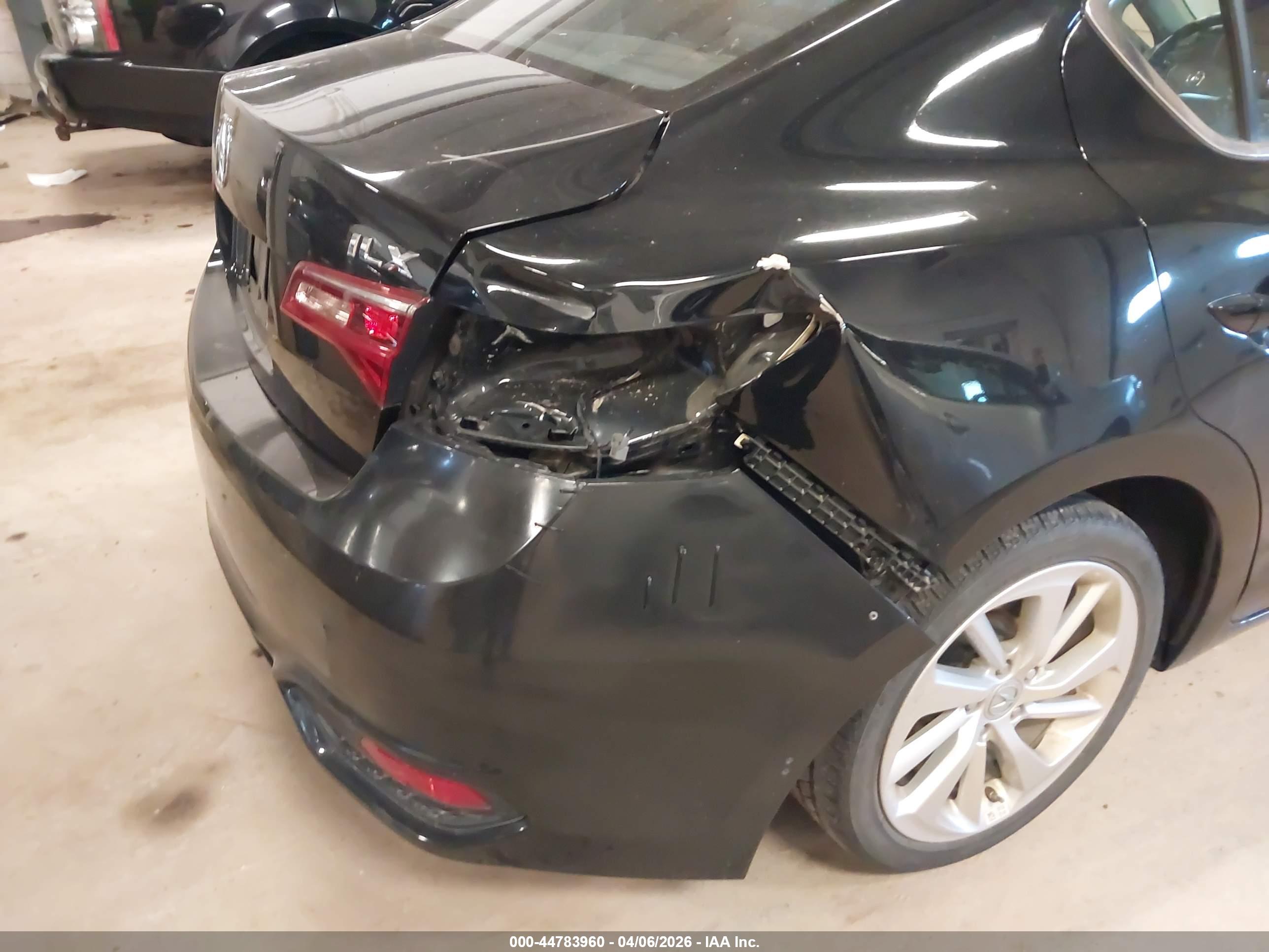 ACURA ILX image 6