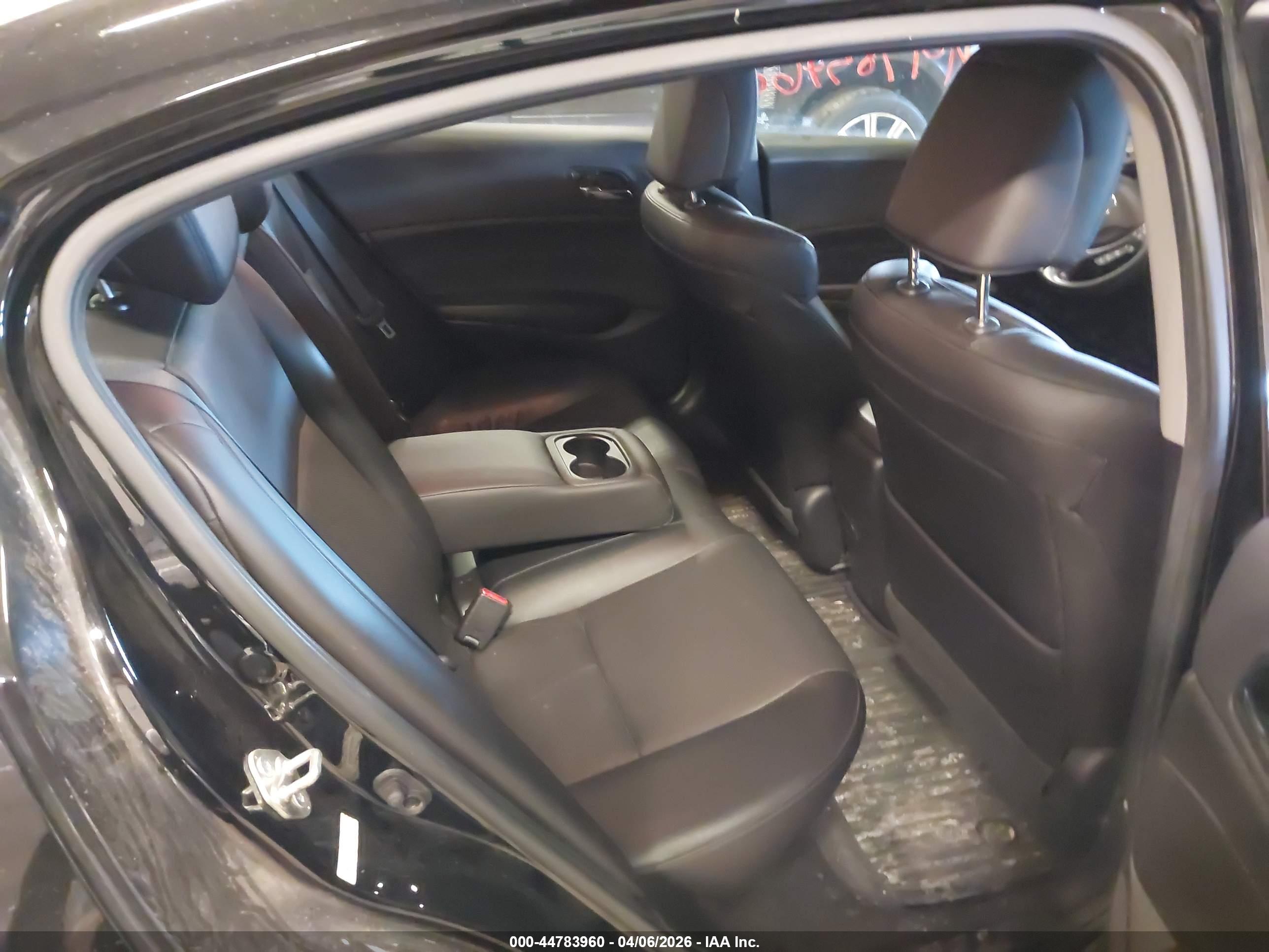 ACURA ILX image 8