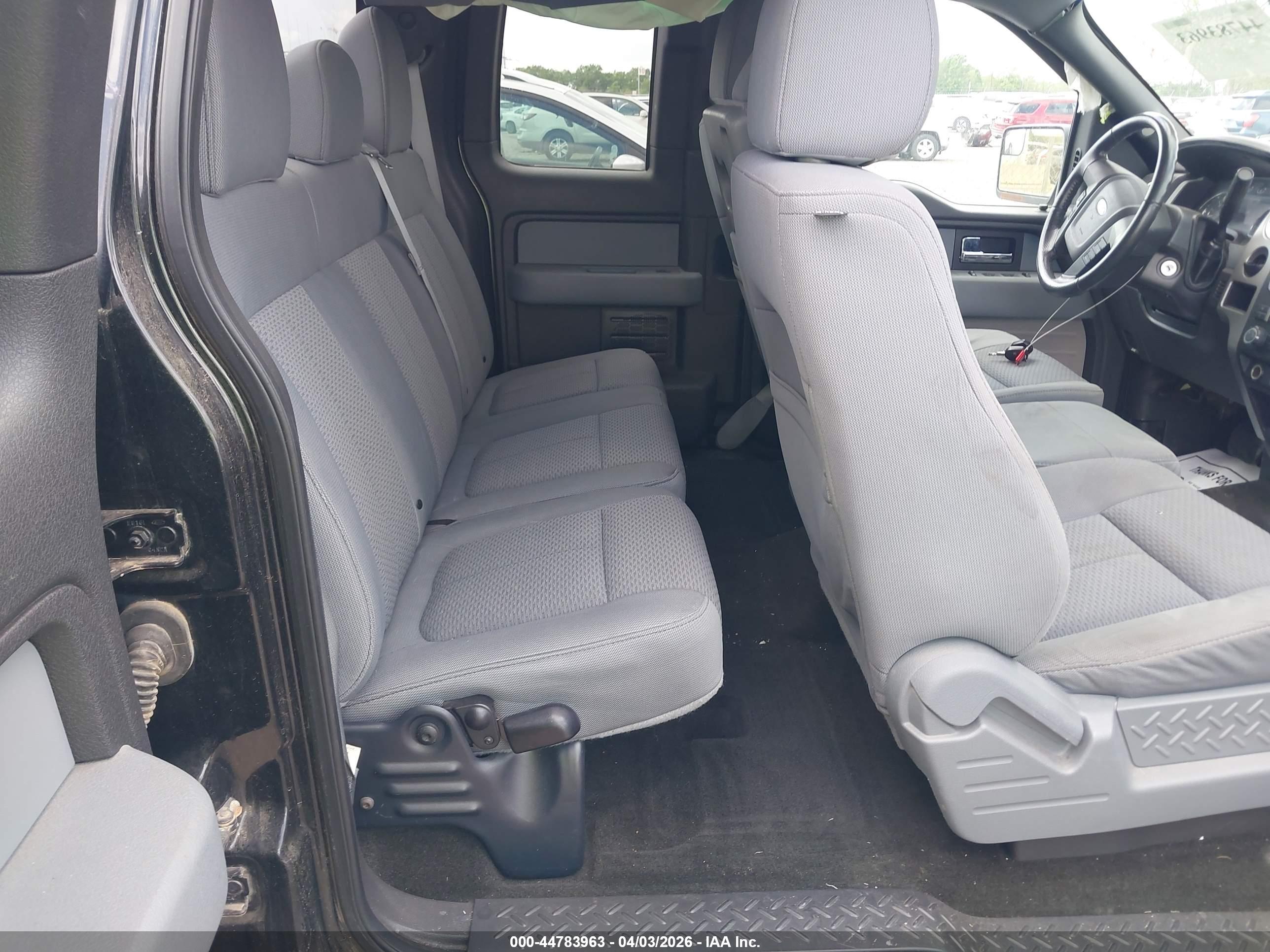 FORD F-150 image 8