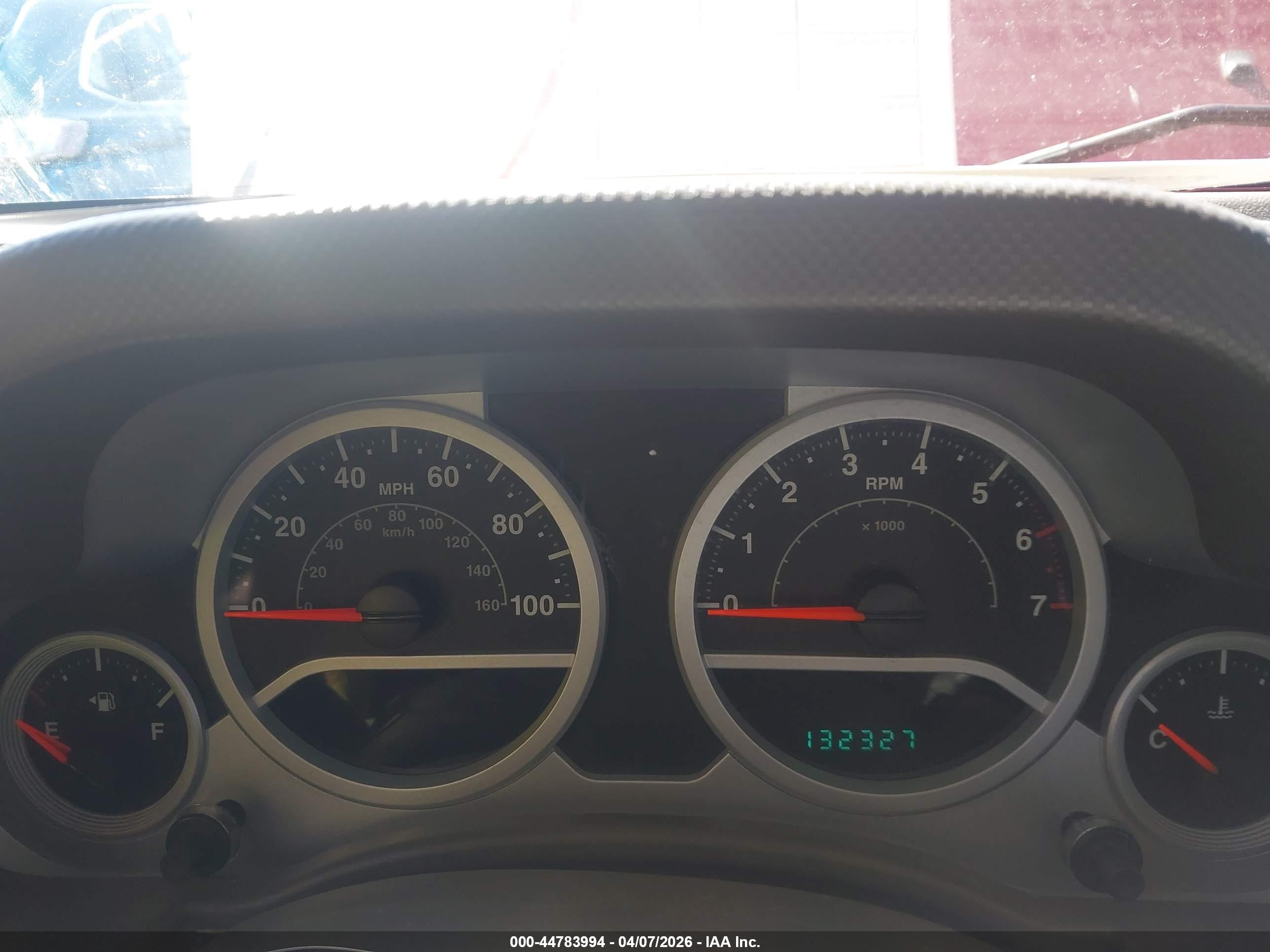 JEEP WRANGLER image 7