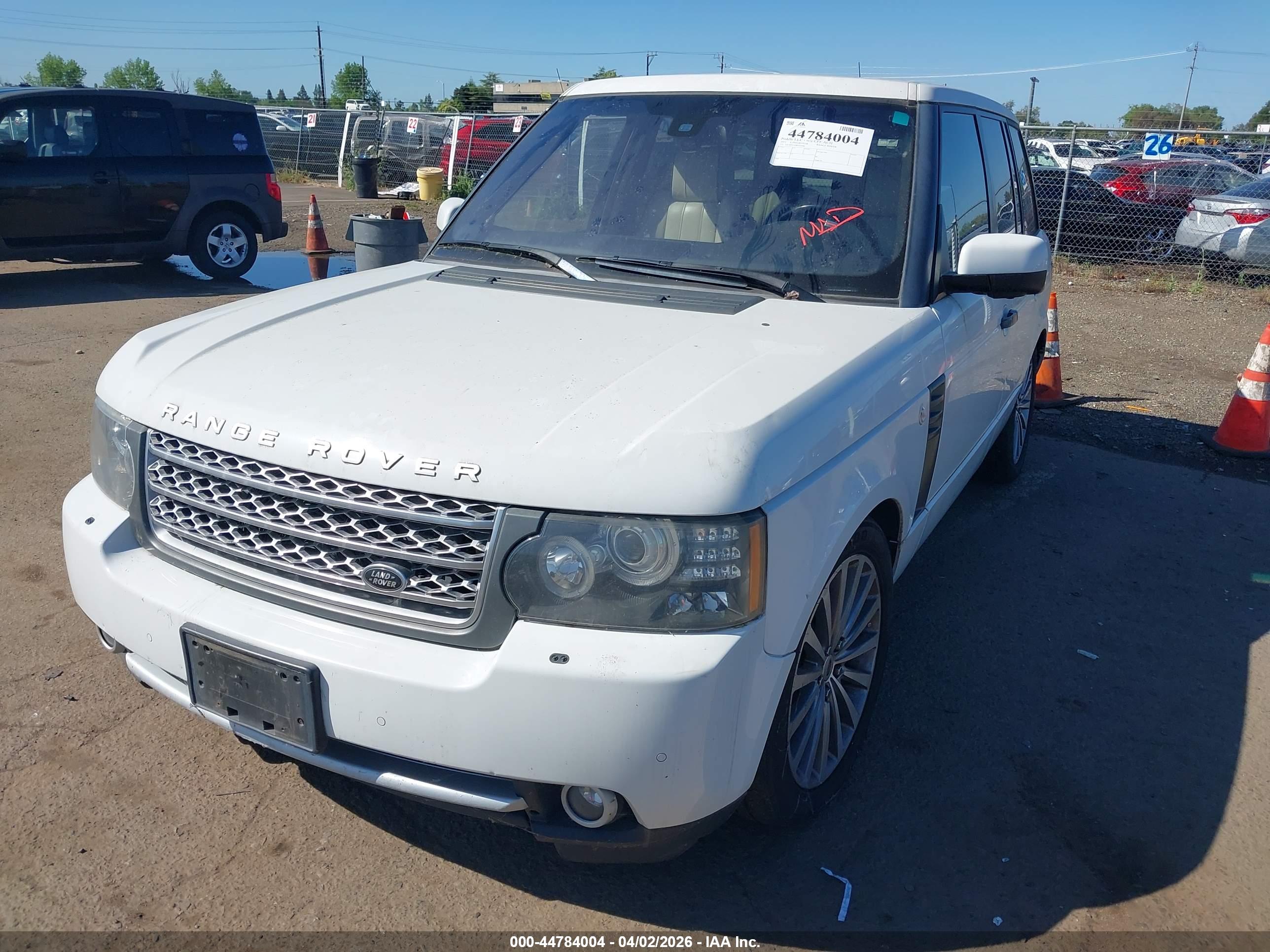 LAND ROVER image 2