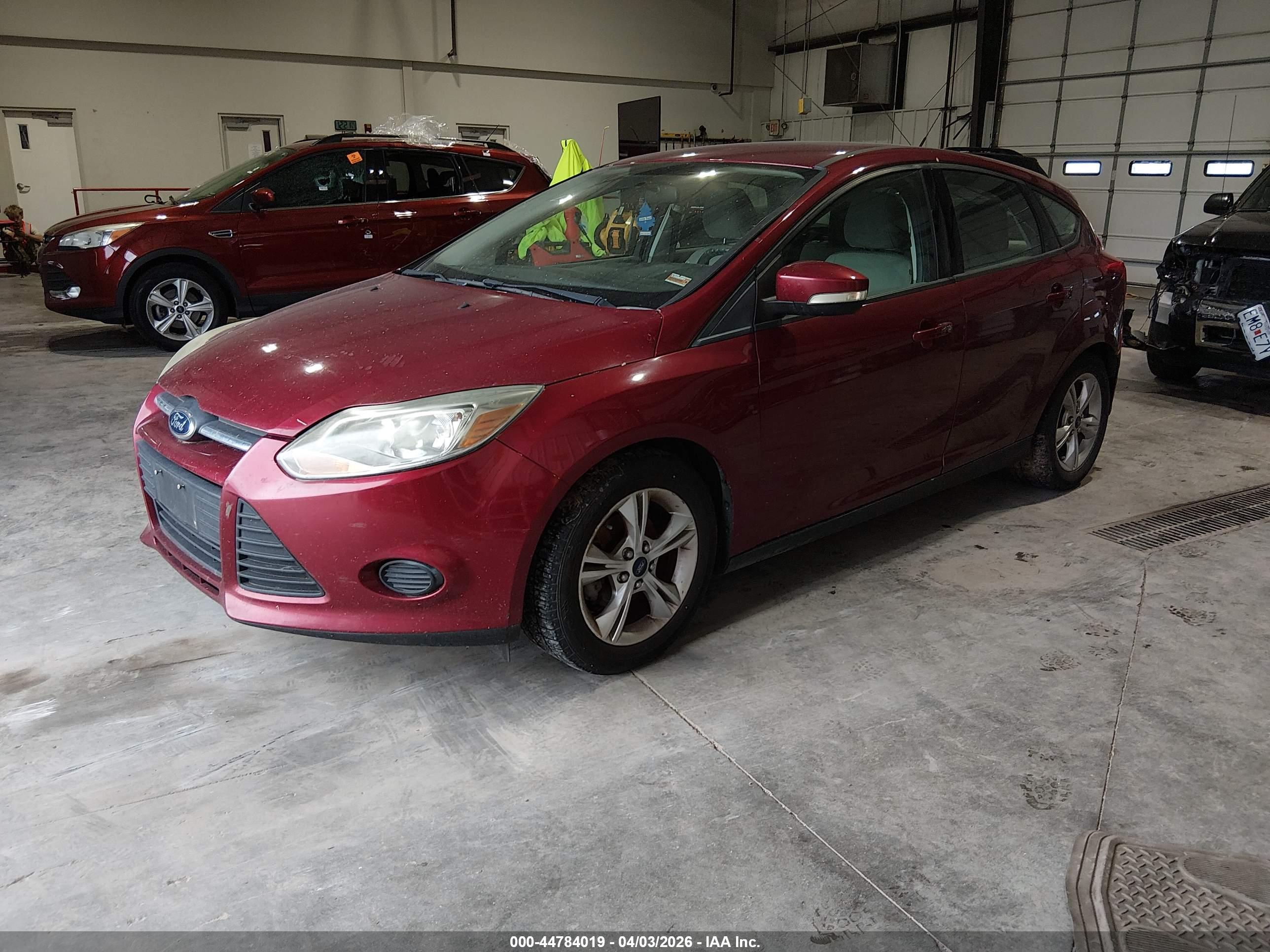 FORD FOCUS image 2