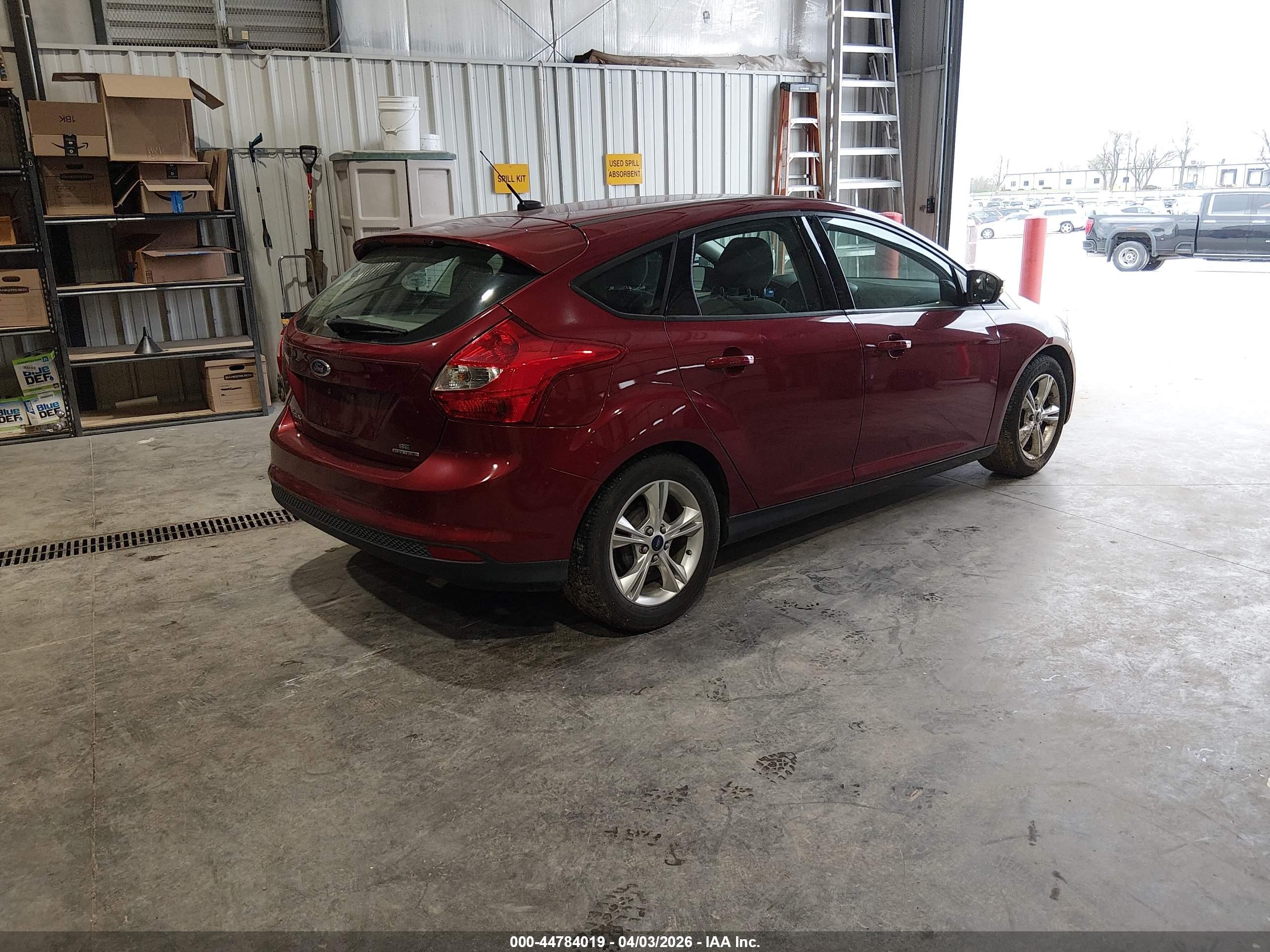 FORD FOCUS image 4