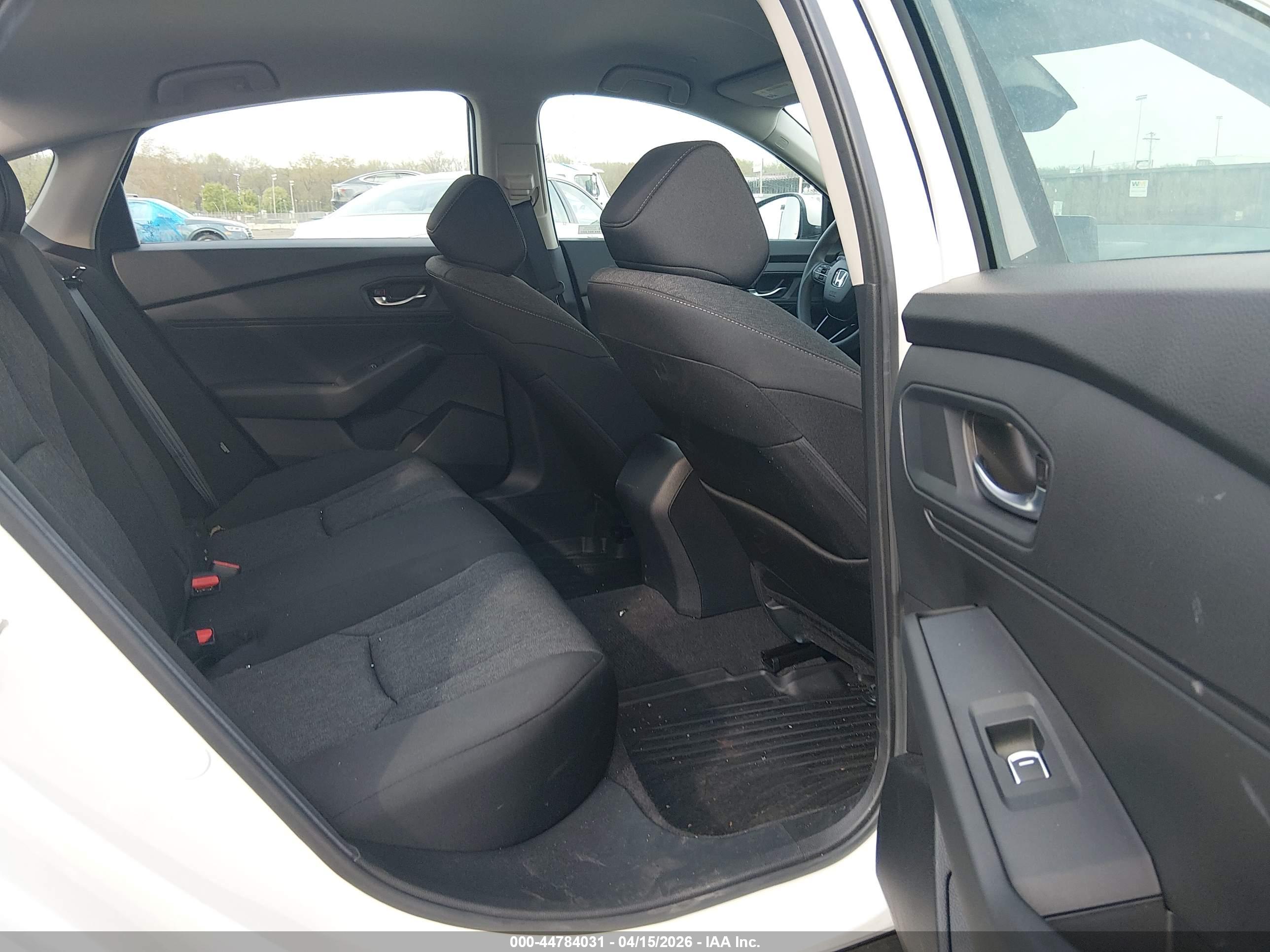 HONDA ACCORD image 8