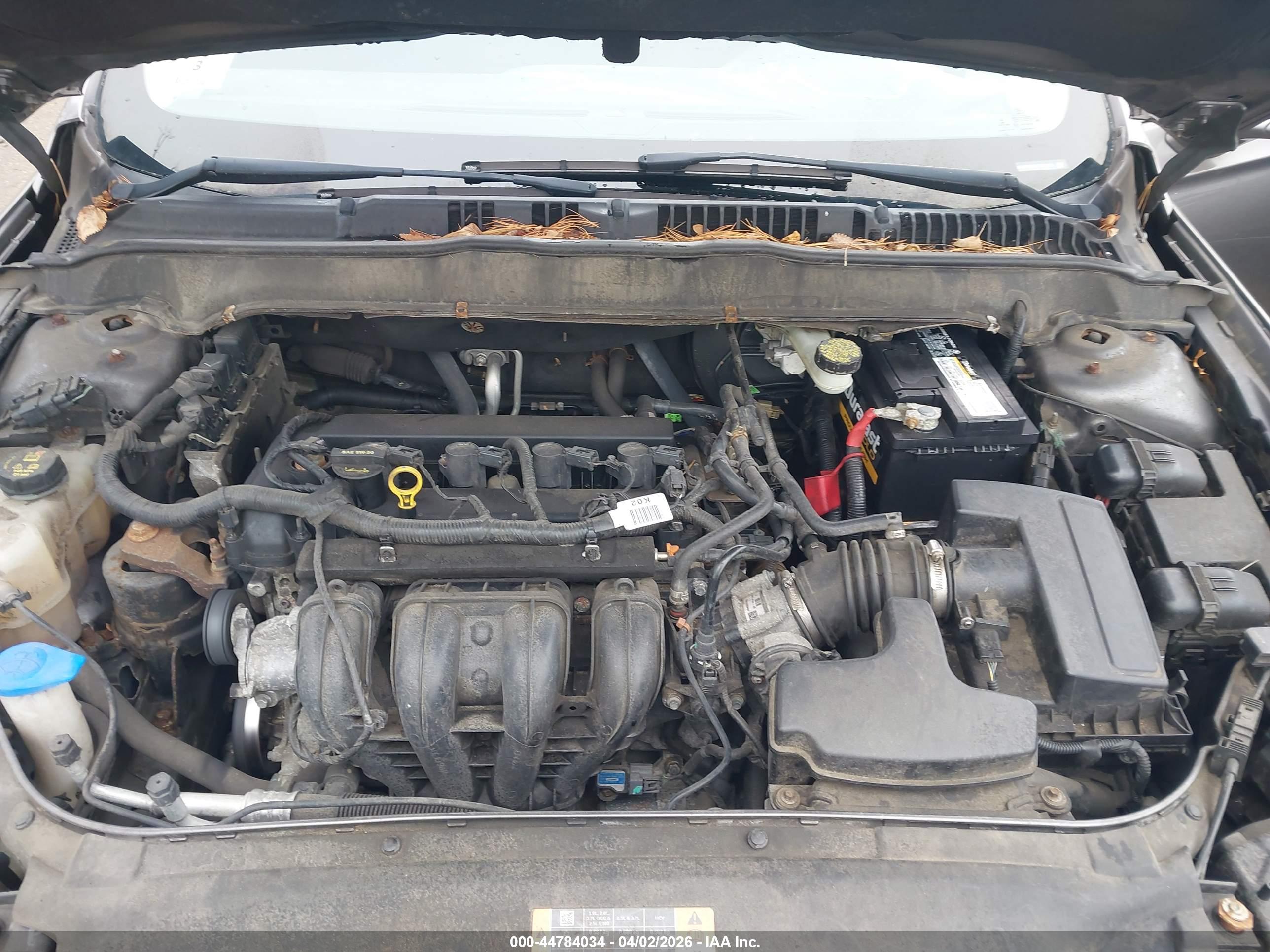 FORD FUSION image 10