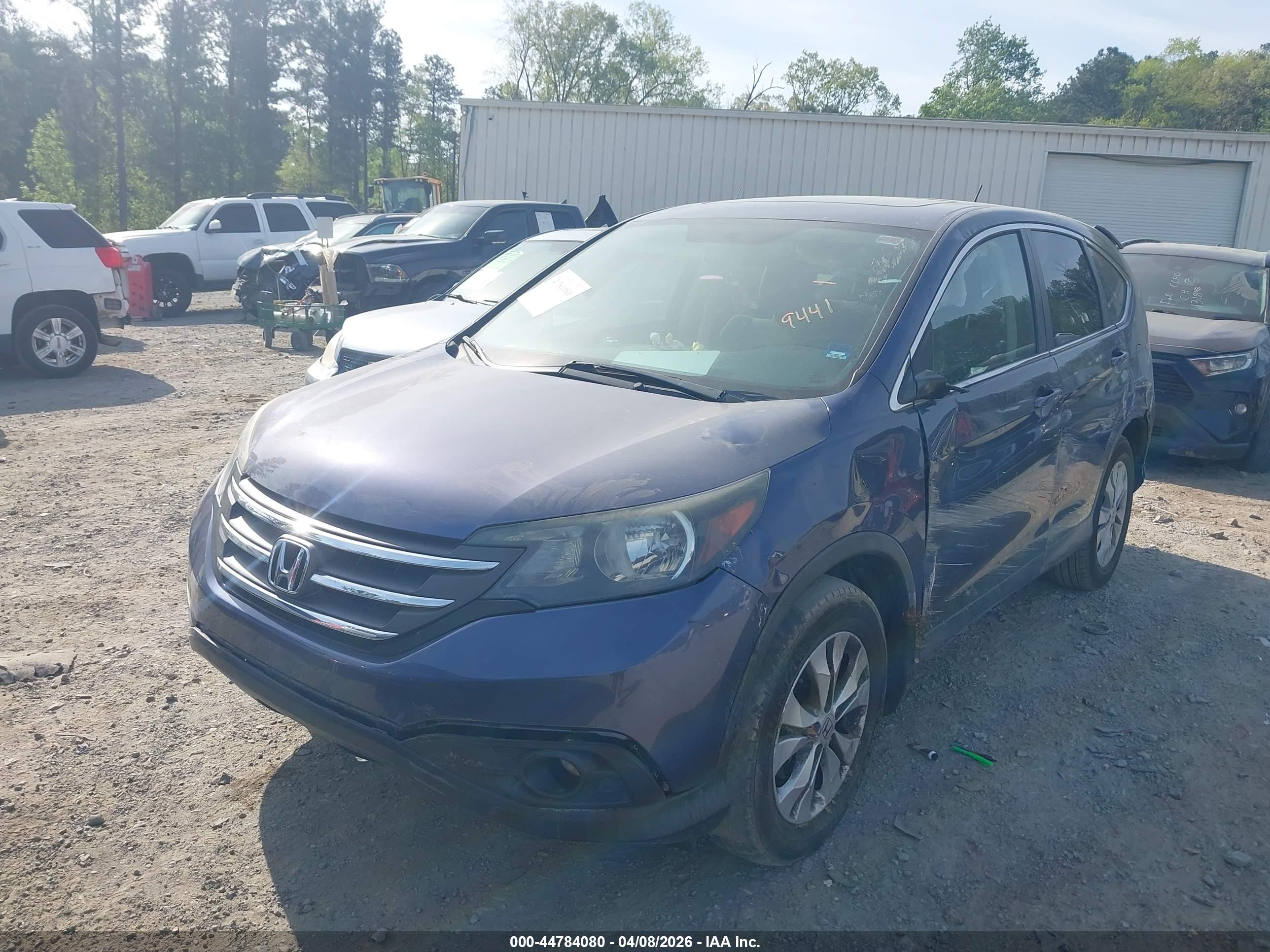 HONDA CR-V image 2