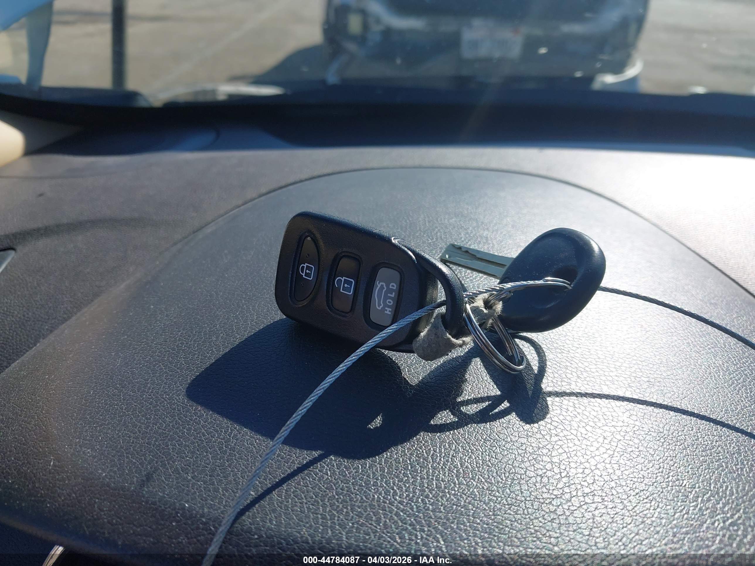 HYUNDAI SONATA image 11
