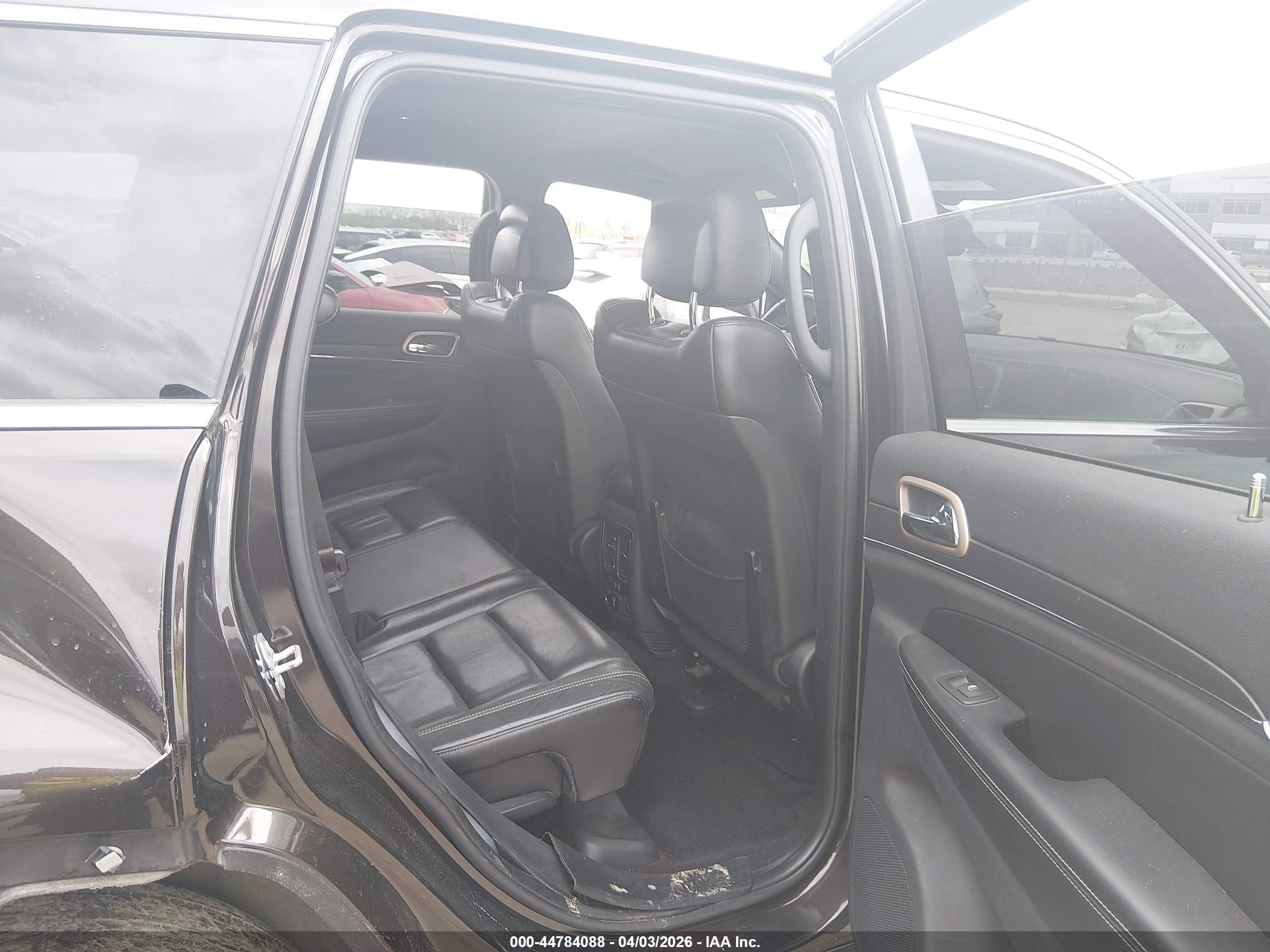 JEEP GRAND image 8