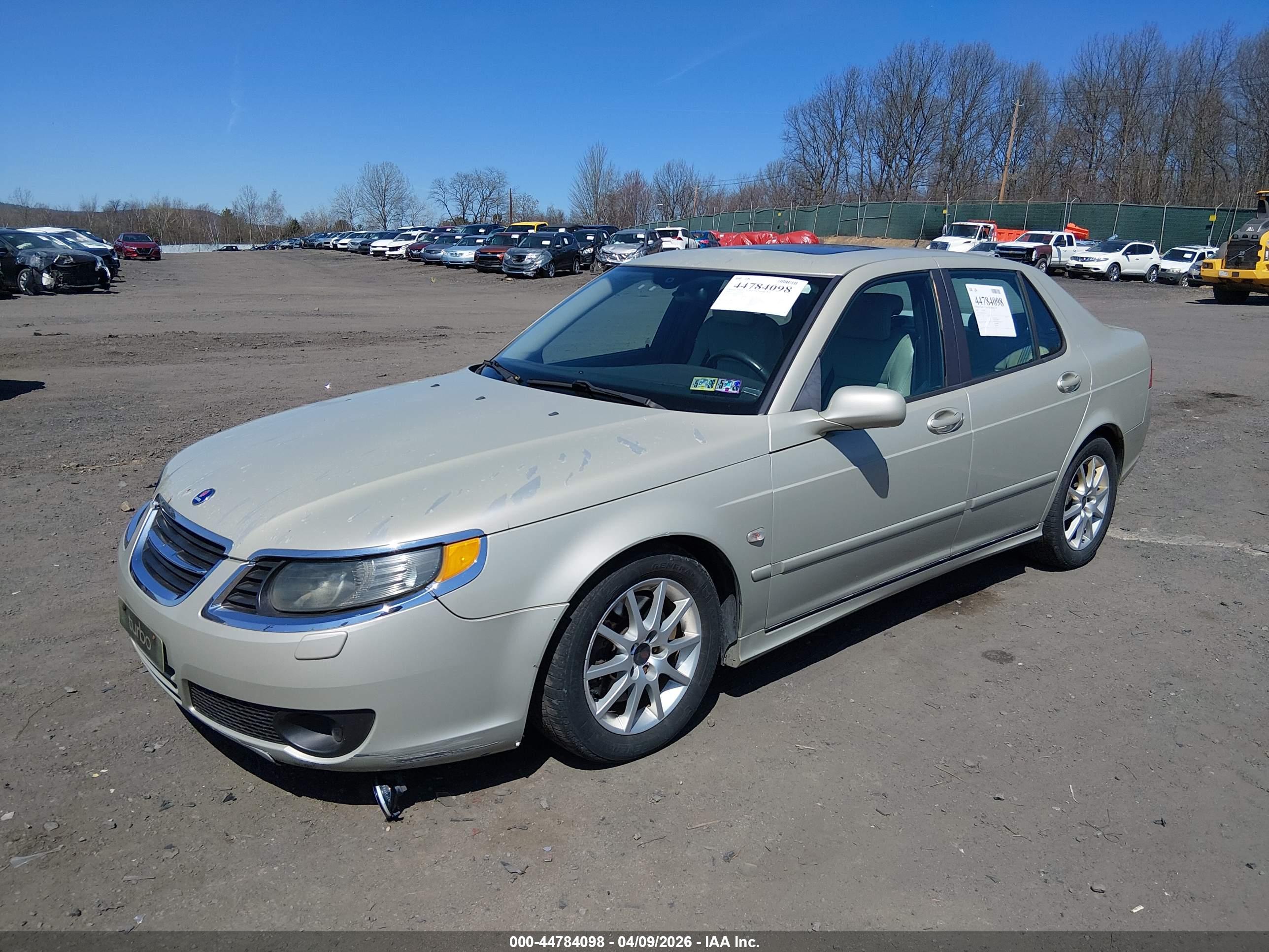 SAAB 9-5 image 2