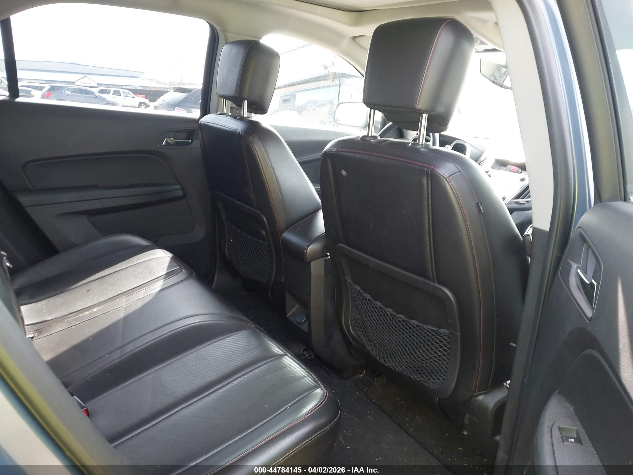 CHEVROLET EQUINOX image 8