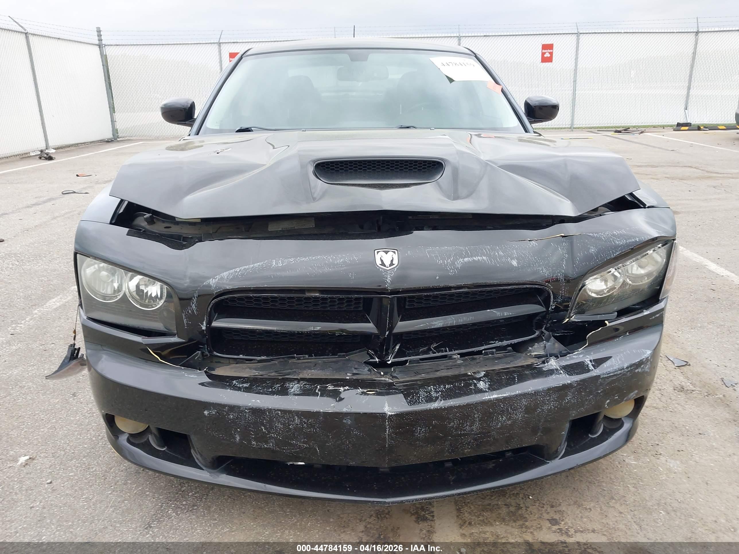DODGE CHARGER image 6