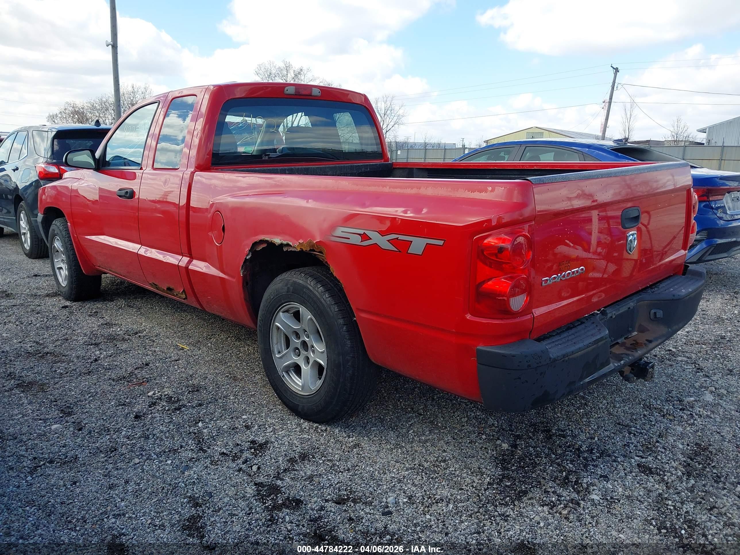 DODGE DAKOTA image 3