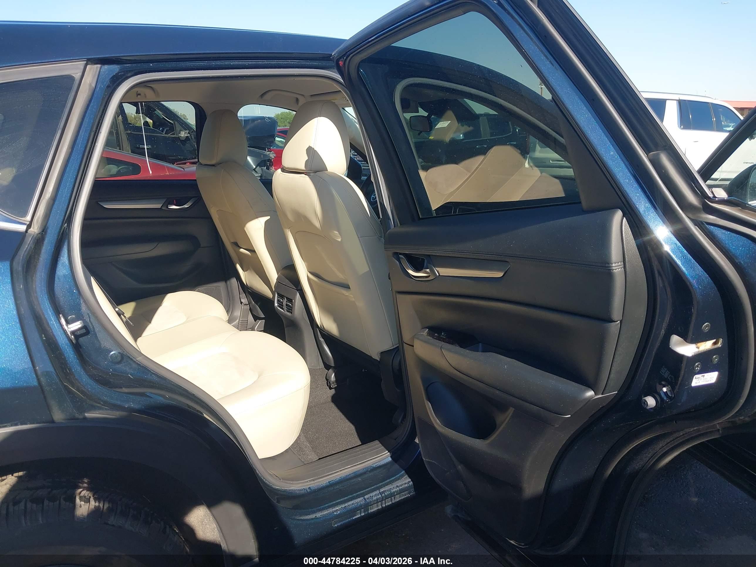 MAZDA CX-5 image 8