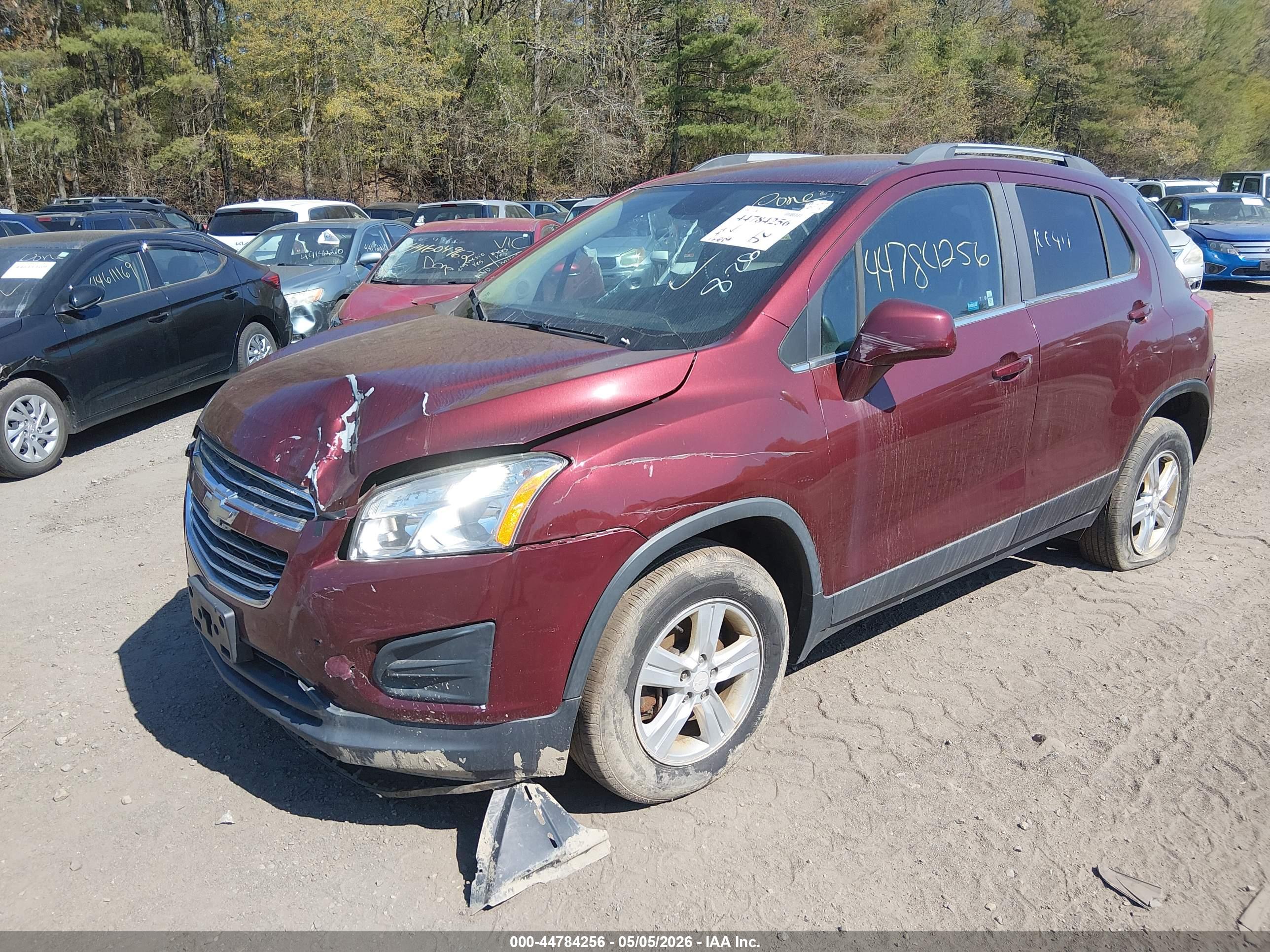 CHEVROLET TRAX image 2
