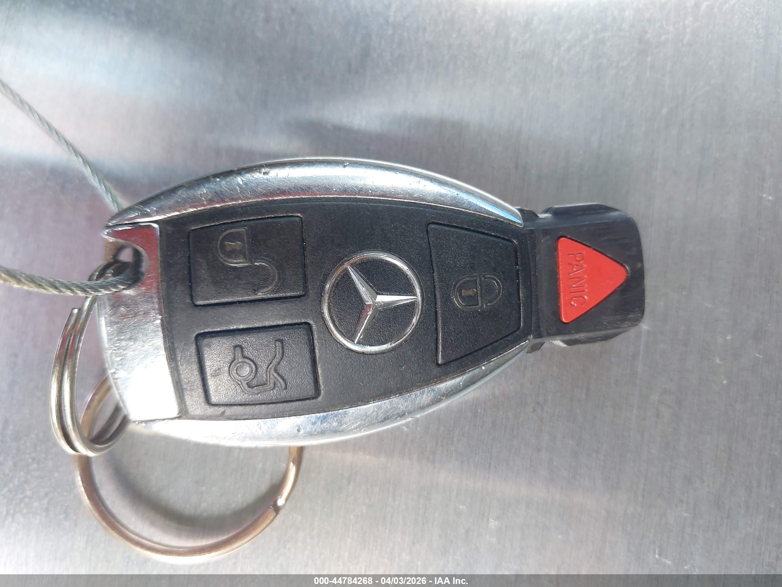 MERCEDES-BENZ C image 11