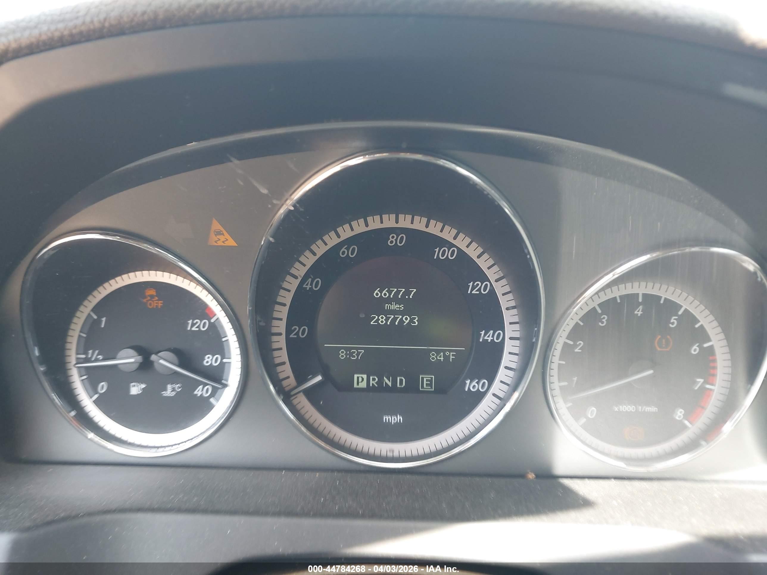 MERCEDES-BENZ C image 7