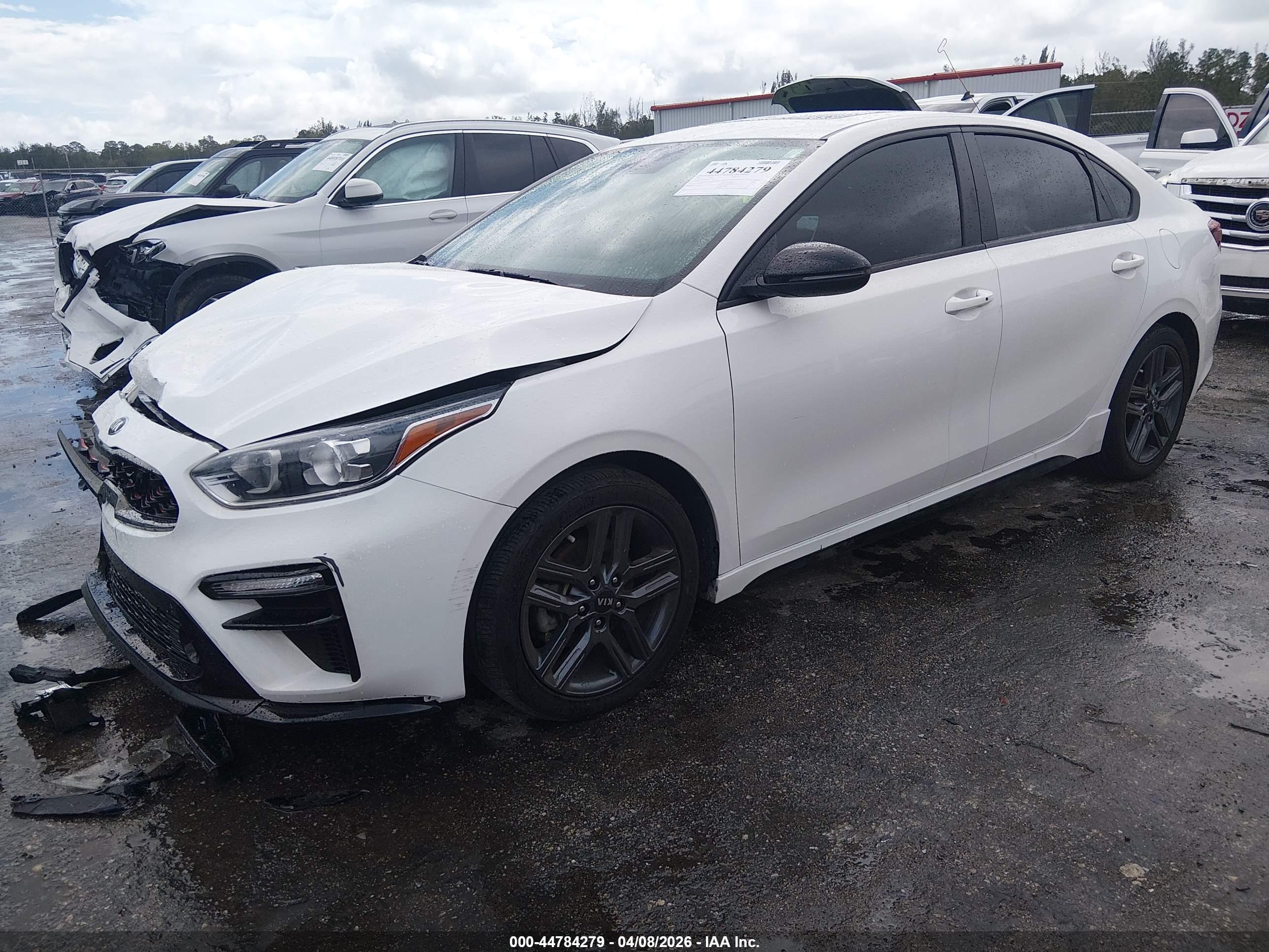 KIA FORTE image 2
