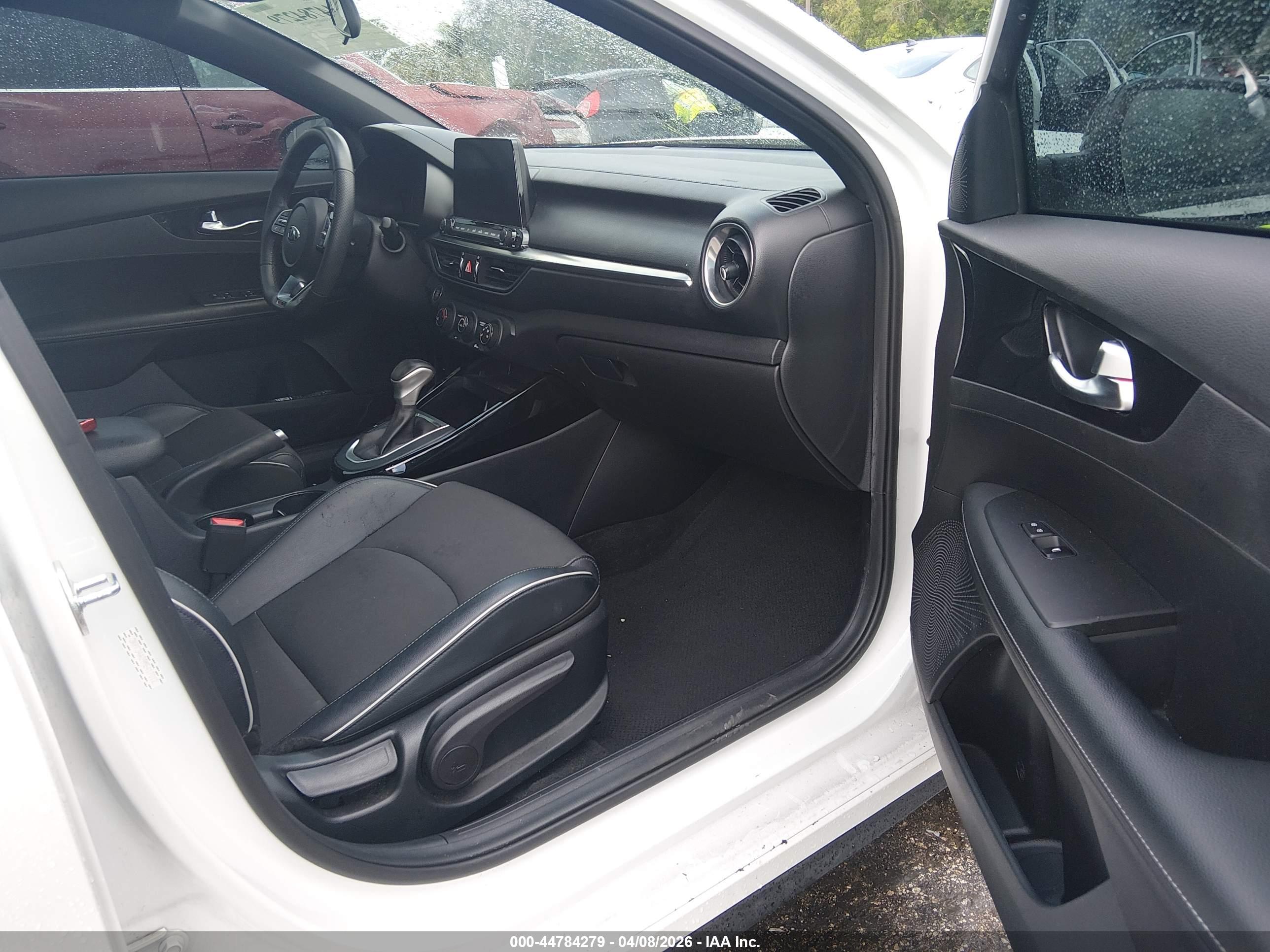 KIA FORTE image 5