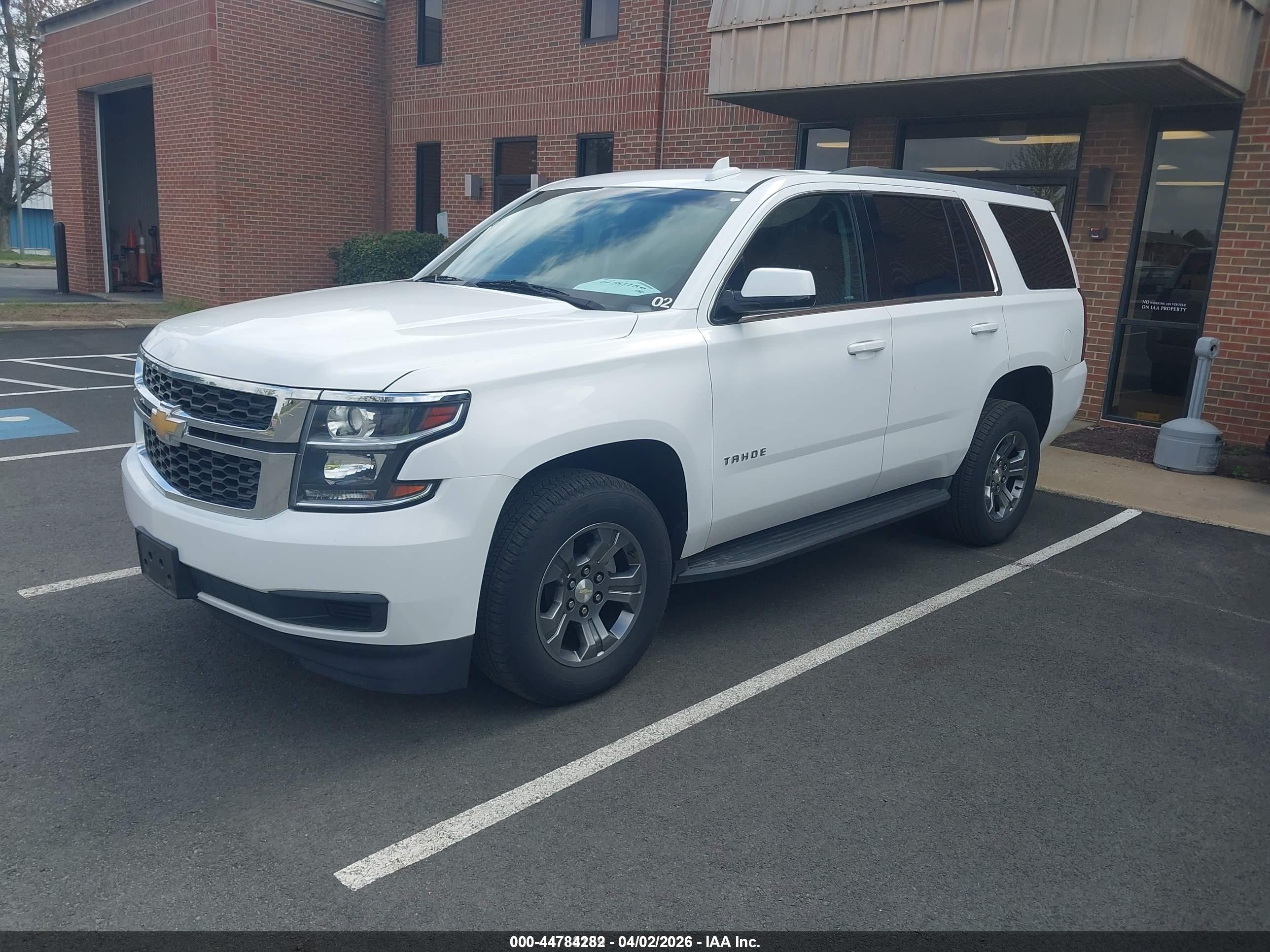 CHEVROLET TAHOE image 2