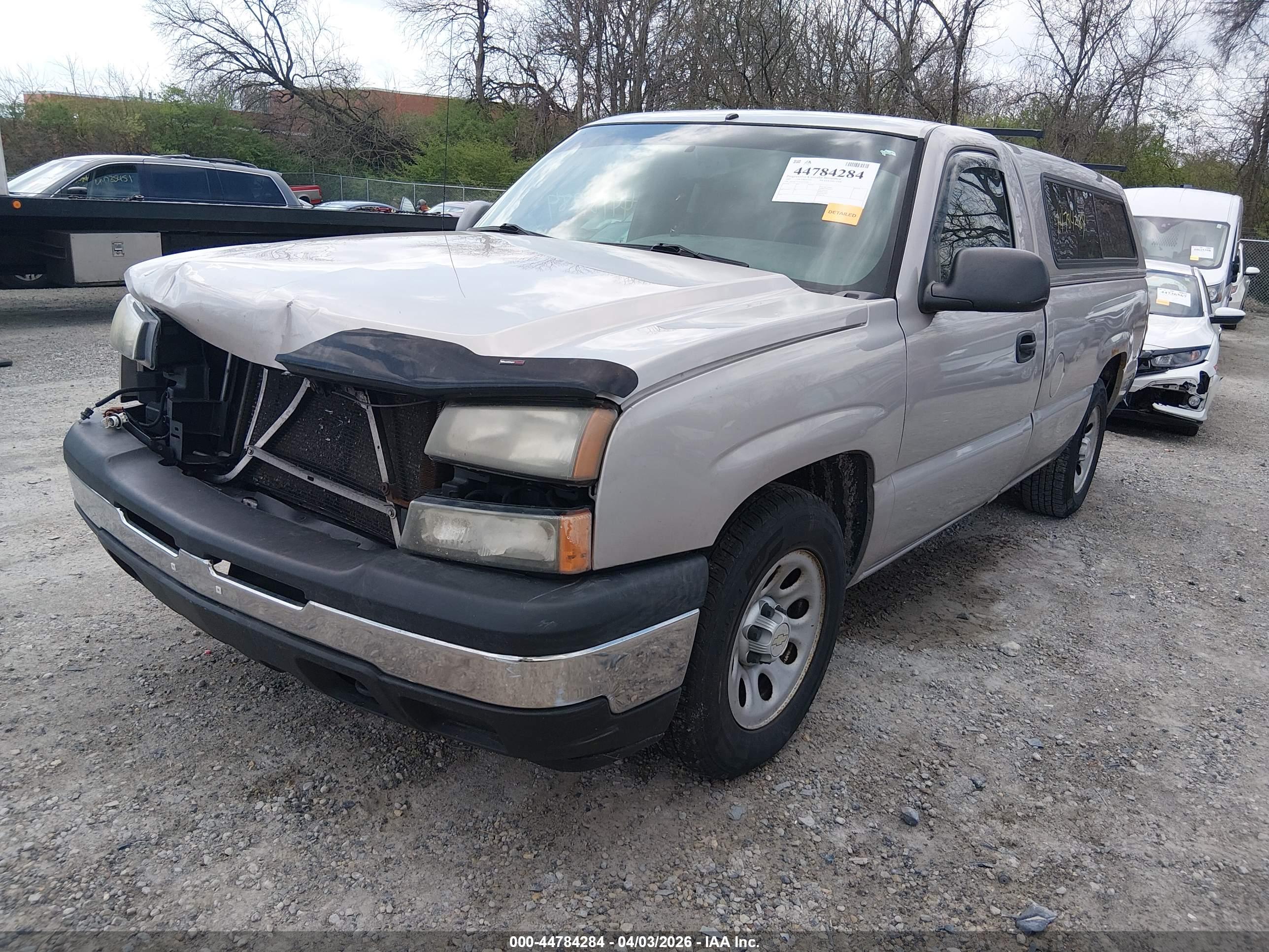 CHEVROLET SILVERADO image 2
