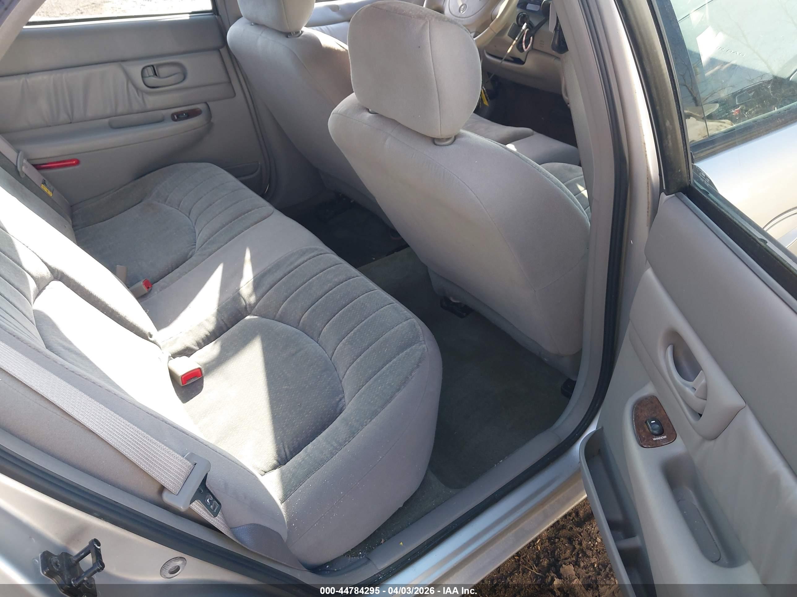 BUICK CENTURY image 8